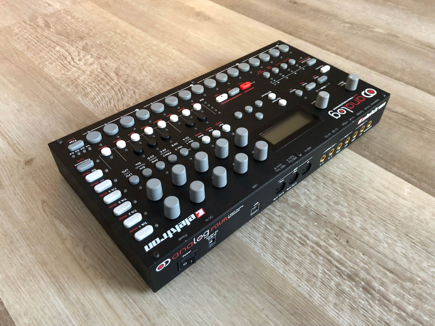 Elektron Analog Four MKI w/ OG PSU + New USB Cable