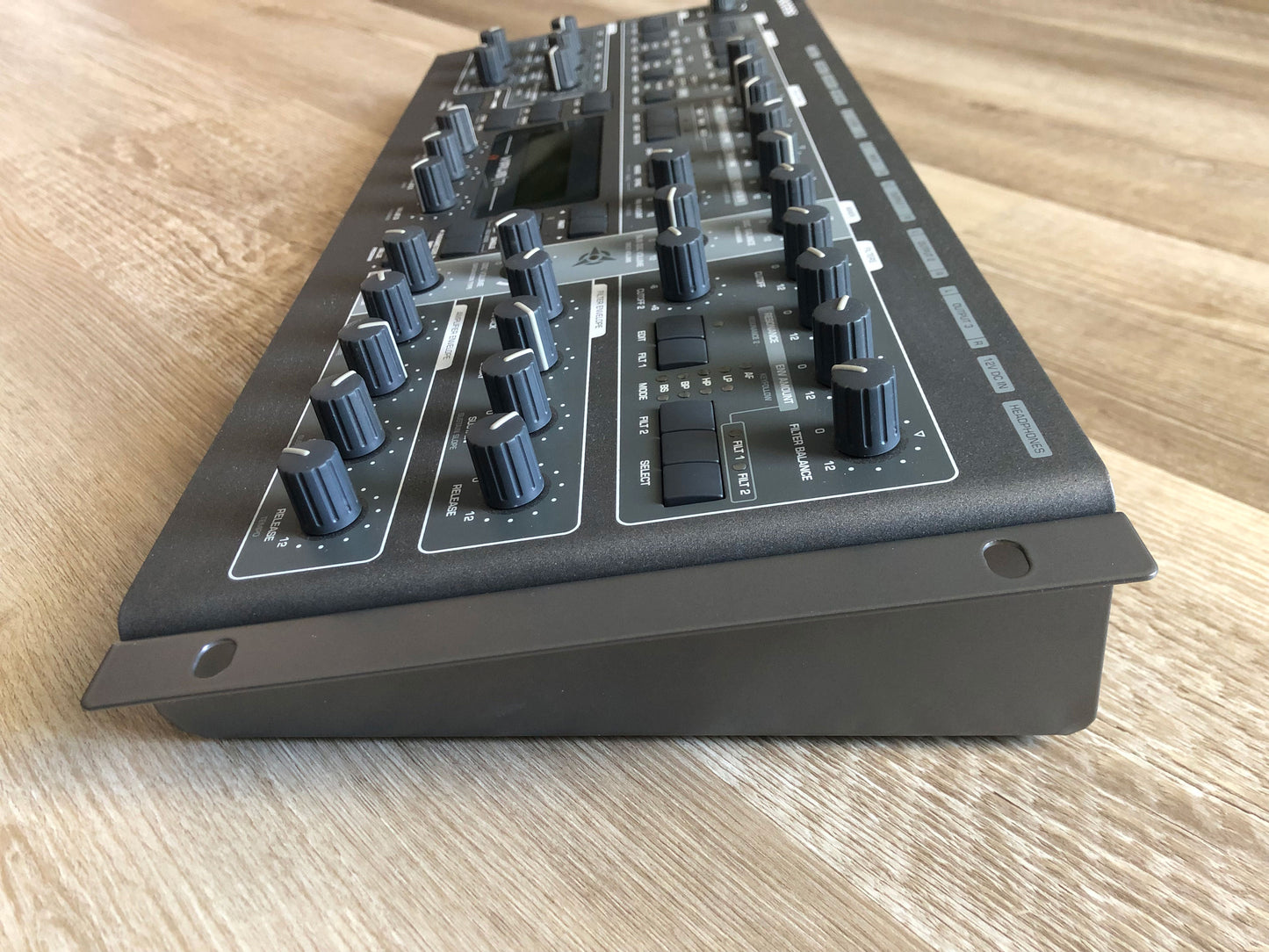 Access Virus TI2 Rack, New Battery, Rack Mount Kit + PSU, OS 5.1.7