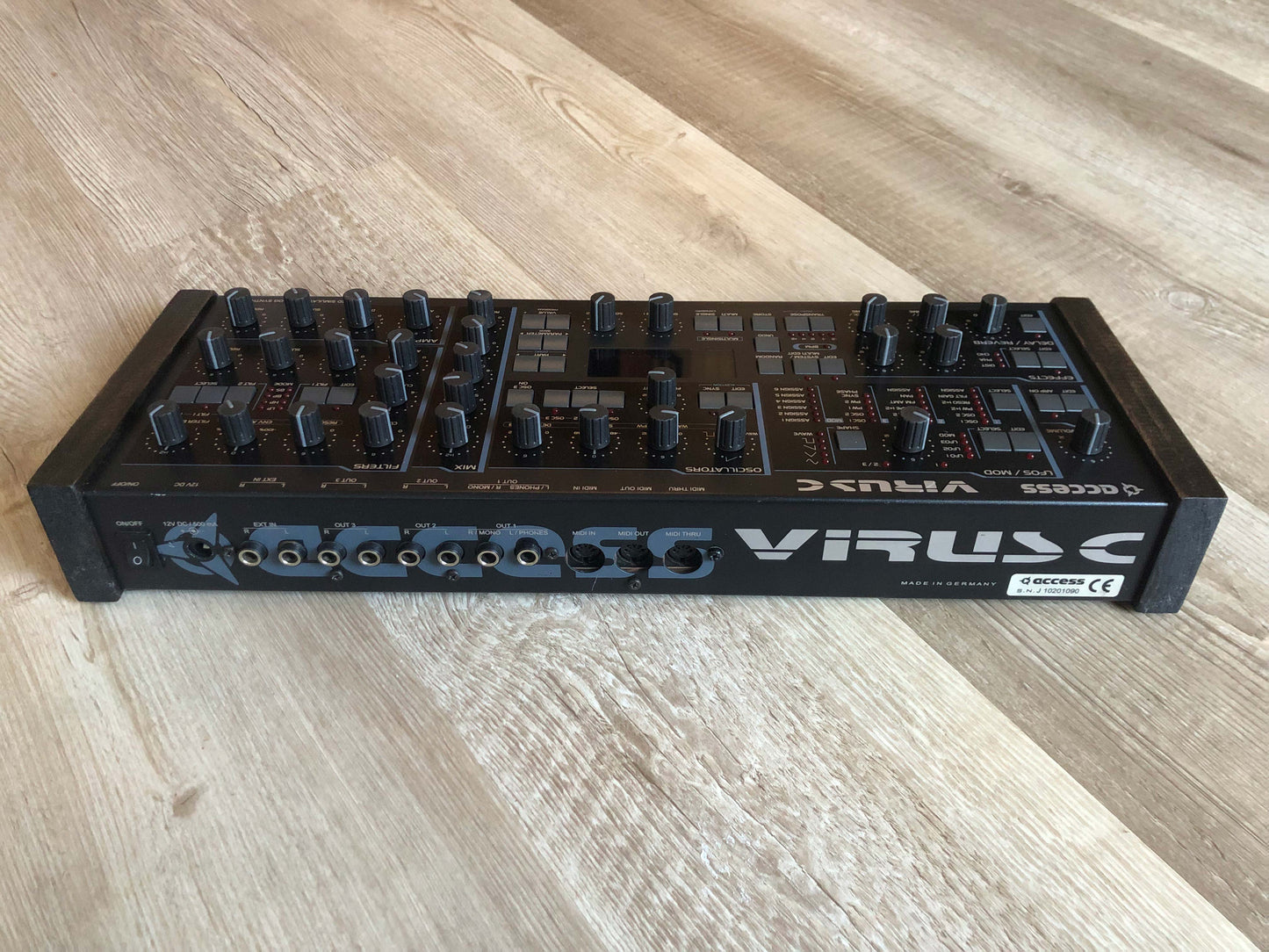 Access Virus C Desktop, New Power Filter Cap + Battery, All-ALPS Panel Board w/ Pot Plate, Custom Wood Sides + LUX PMVA LED