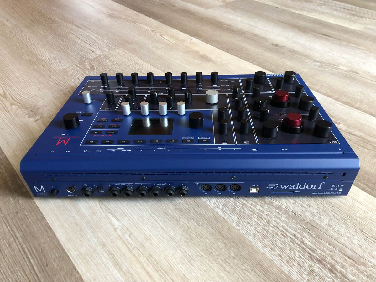 Waldorf M 8-Voice Wavetable Desktop Synthesizer w/ OG Box + PSU