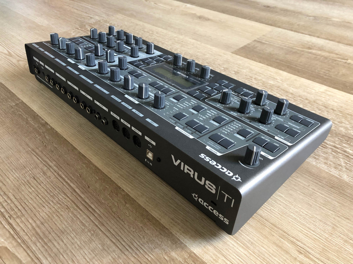 Access Virus TI2 Desktop Minty Late Production Run w/ Original PSU + USB Cable