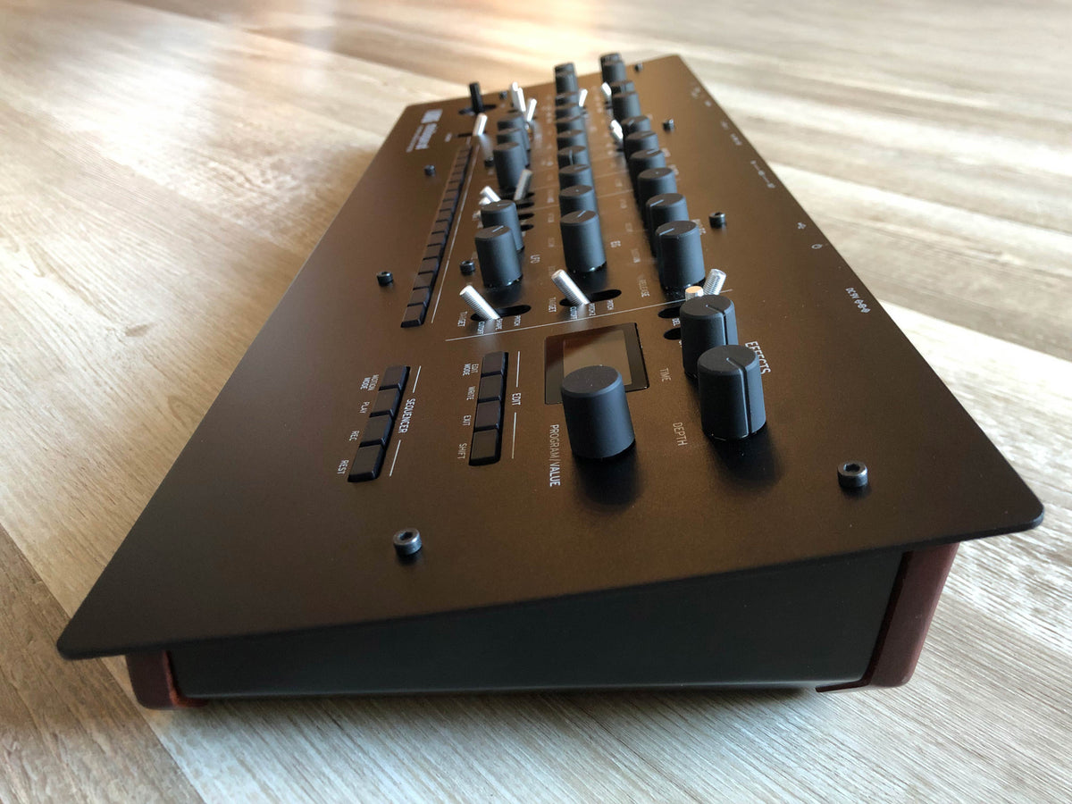 Korg Minilogue XD Module w/ Original OEM Power Supply