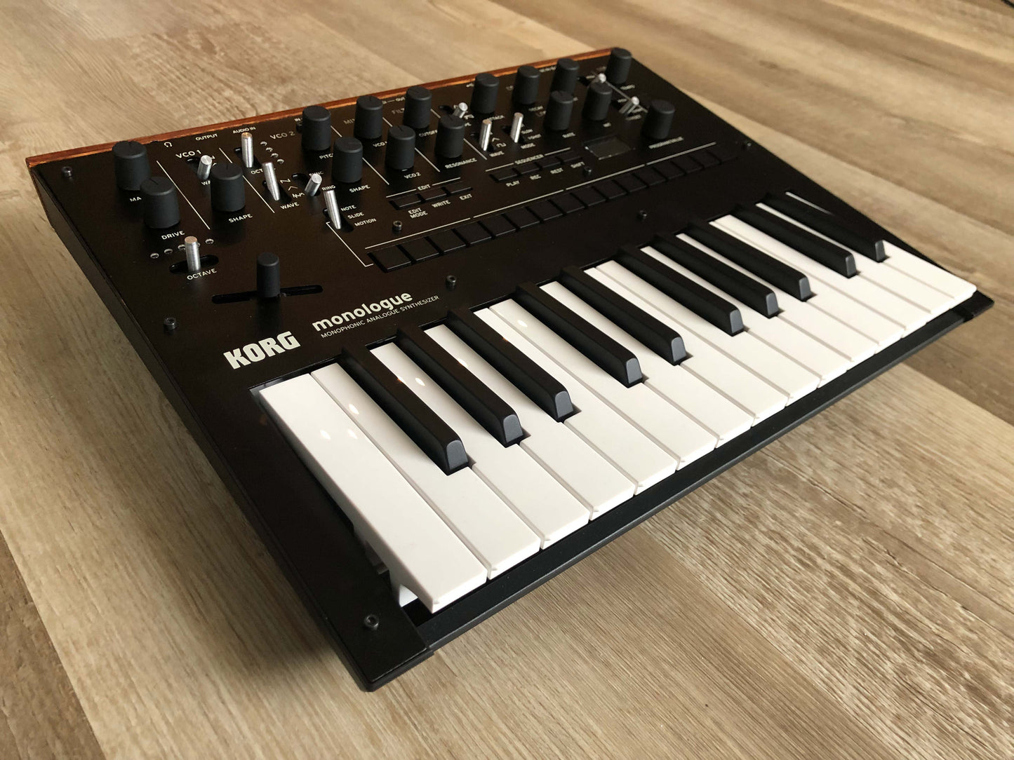 Korg Monologue Analog Synthesizer w/ Original Box & Quality PSU