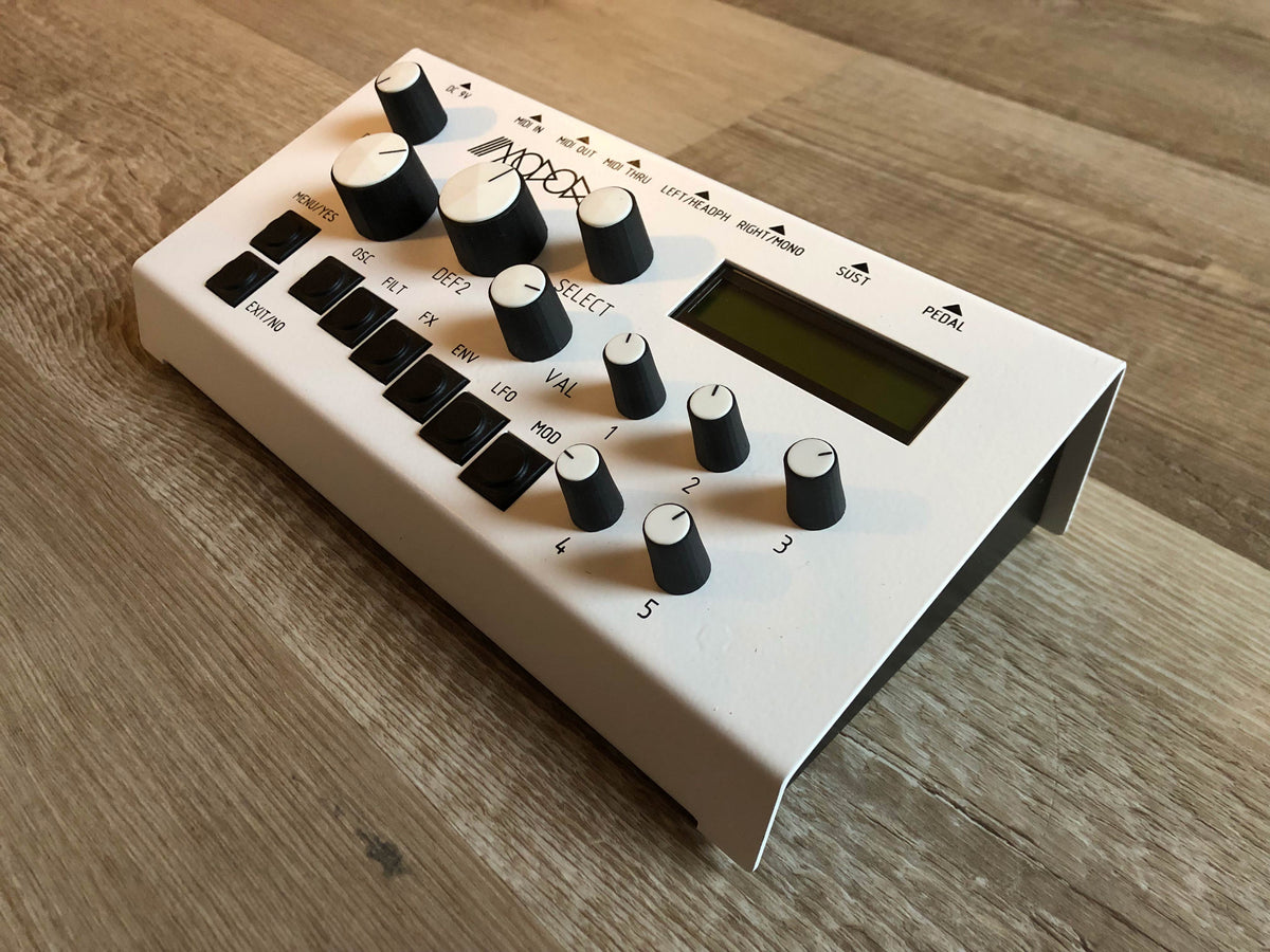 Modor NF-1M Polyphonic Compact Desktop Synth