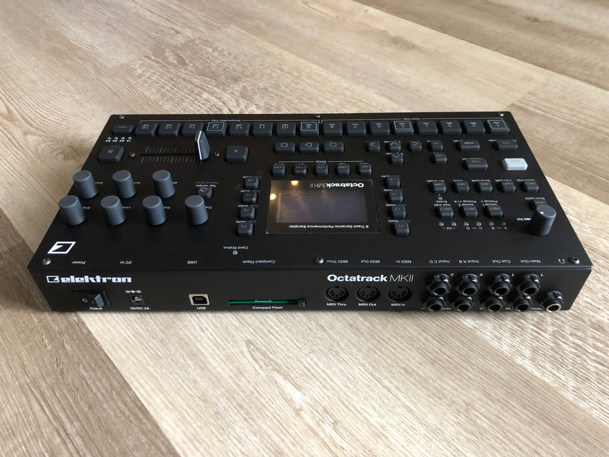 Elektron Octatrack MKII Black Like-New w/ OG Box, PSU, USB Cable + 32 GB Card