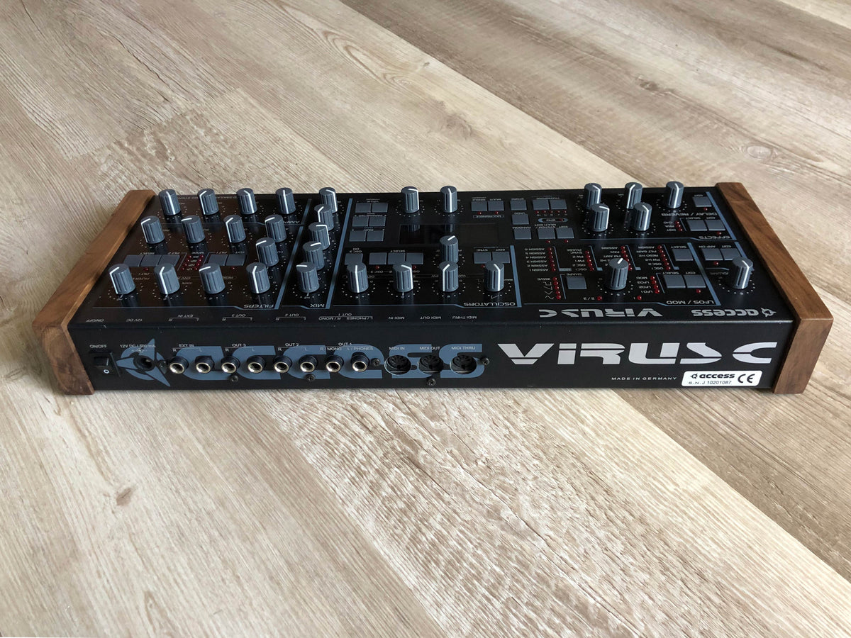 Access Virus C Desktop w/ All New Tacts, Power Caps, Battery + Custom LUX PMVA Display & Walnut Wood Sides