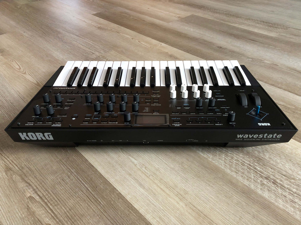 Korg Wavestate MKII Keyboard Synthesizer, Minty w/ Plastic still on LCD + OG PSU