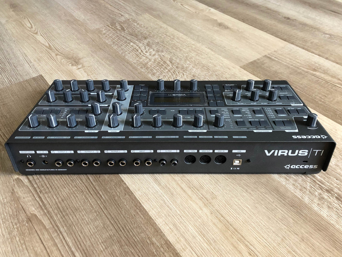 Access Virus TI2 Desktop Minty Late Production Run w/ Original PSU + USB Cable