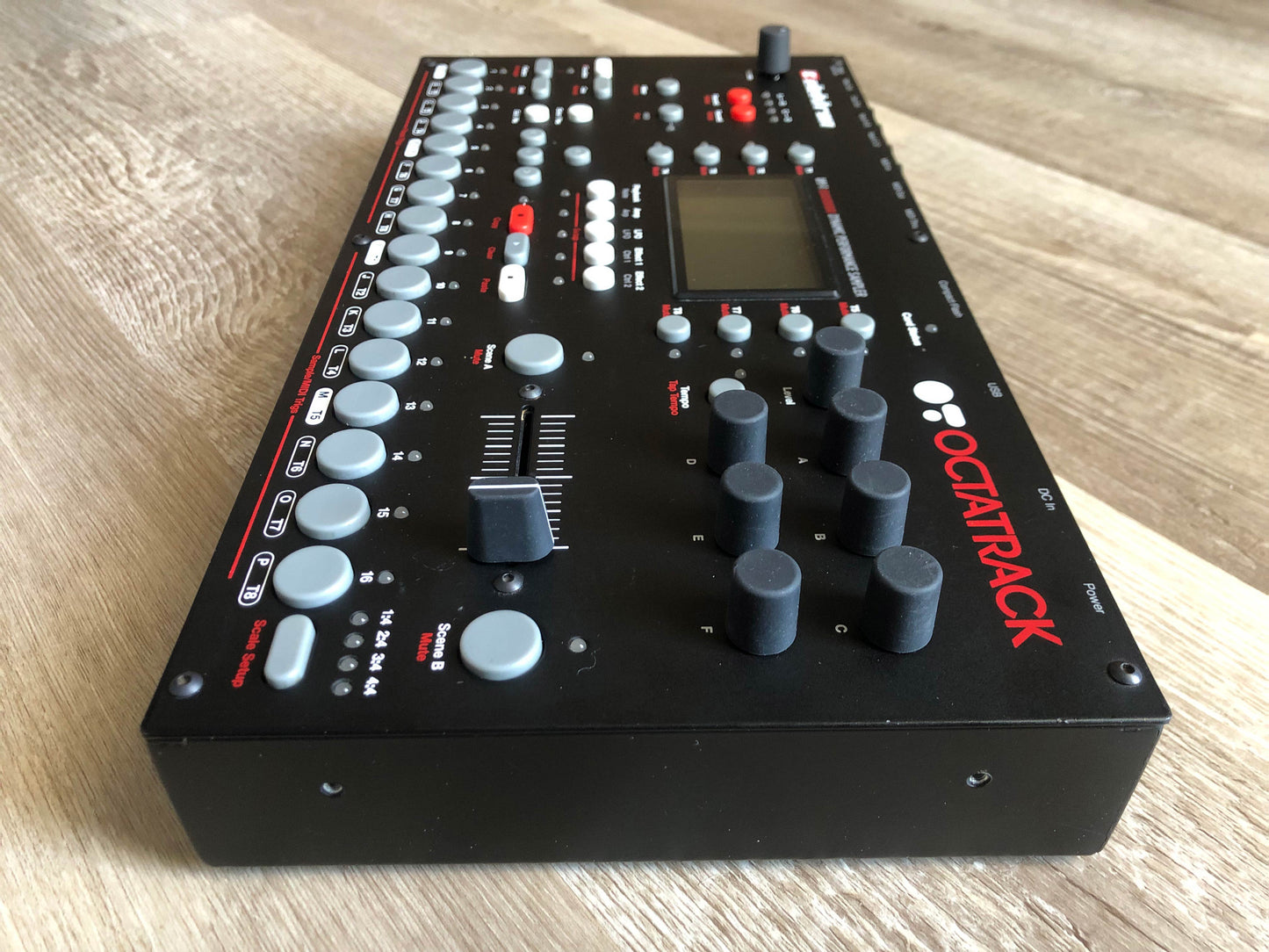 Elektron Octatrack DPS-1 Sampler w/ OG Box, PSU + New USB Cable