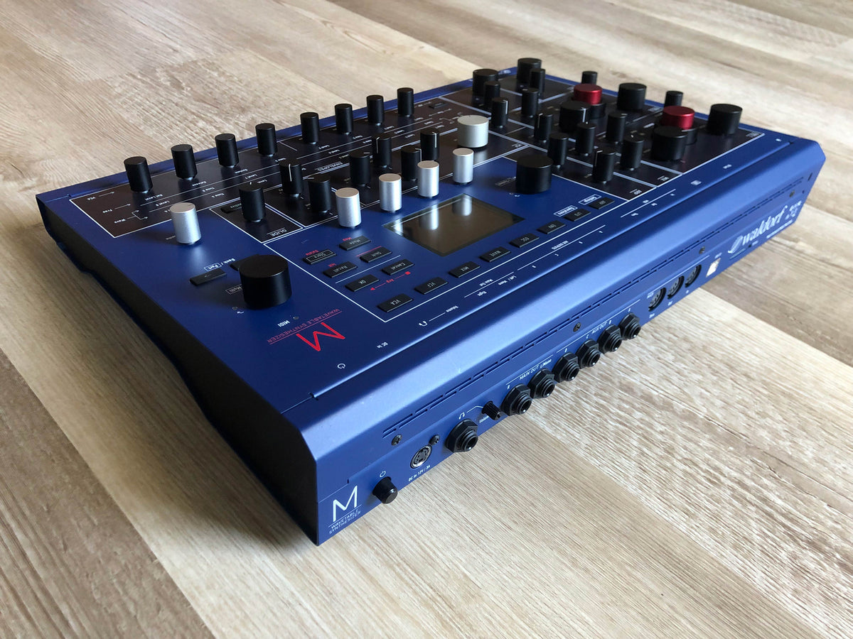 Waldorf M 8-Voice Wavetable Desktop Synthesizer w/ OG Box + PSU
