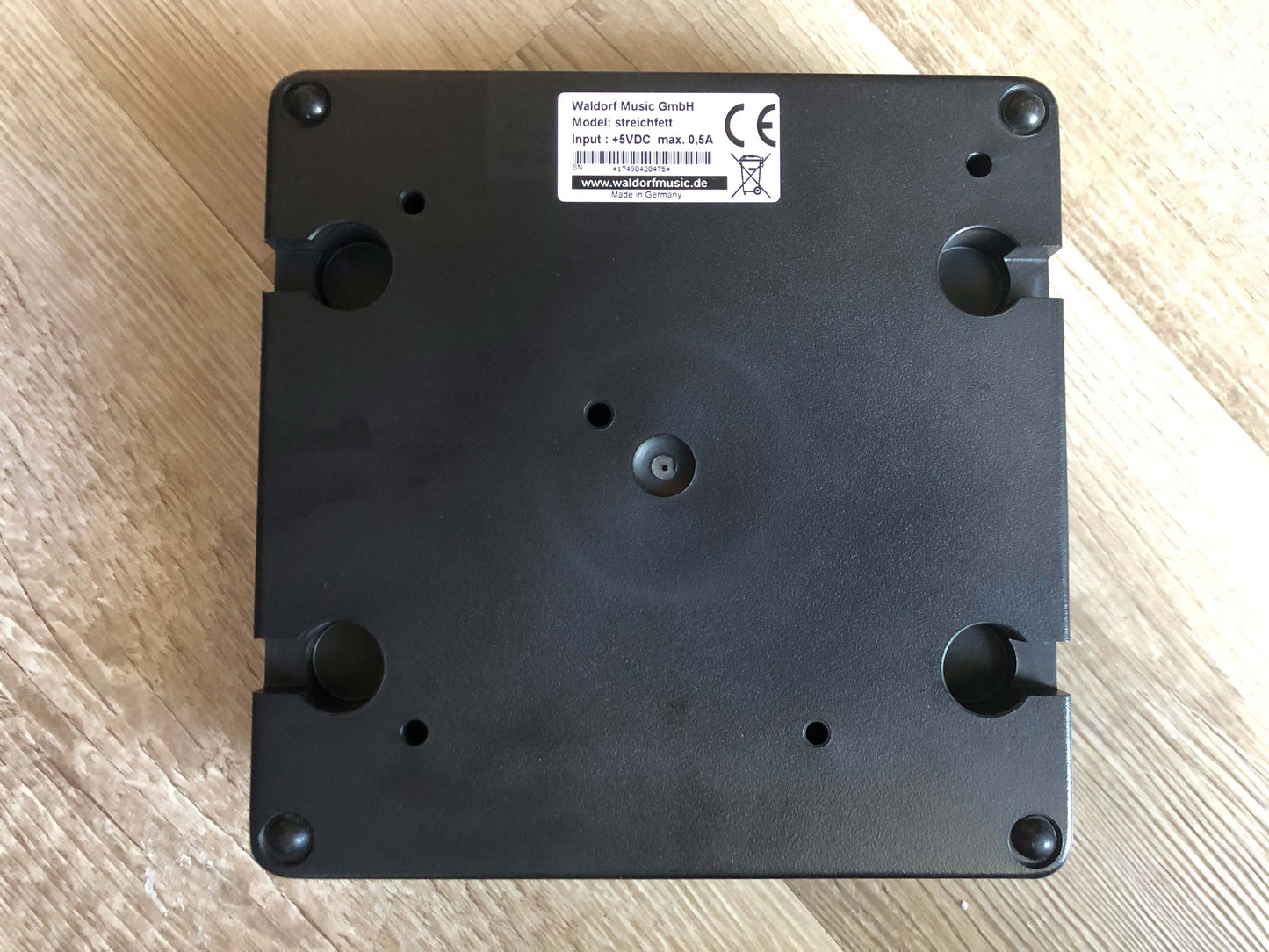 Waldorf Streichfett String Synthesizer w/ OG Box + PSU