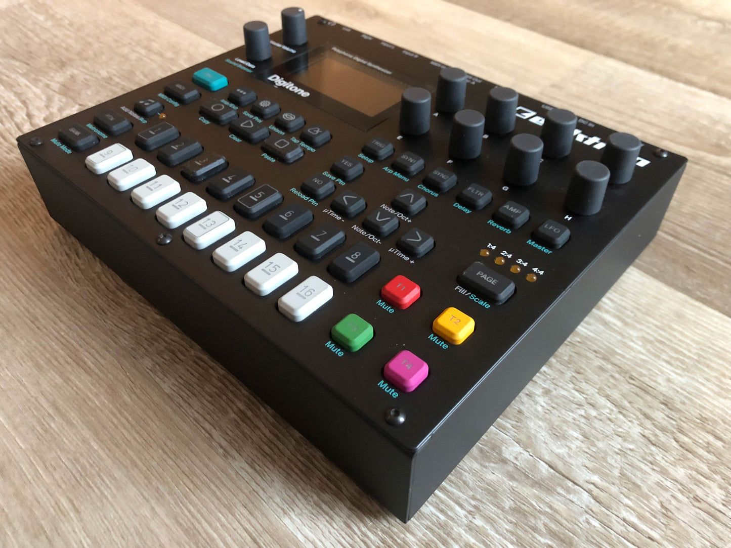 Elektron Digitone MKI w/ OG Box, PSU + New USB Cable