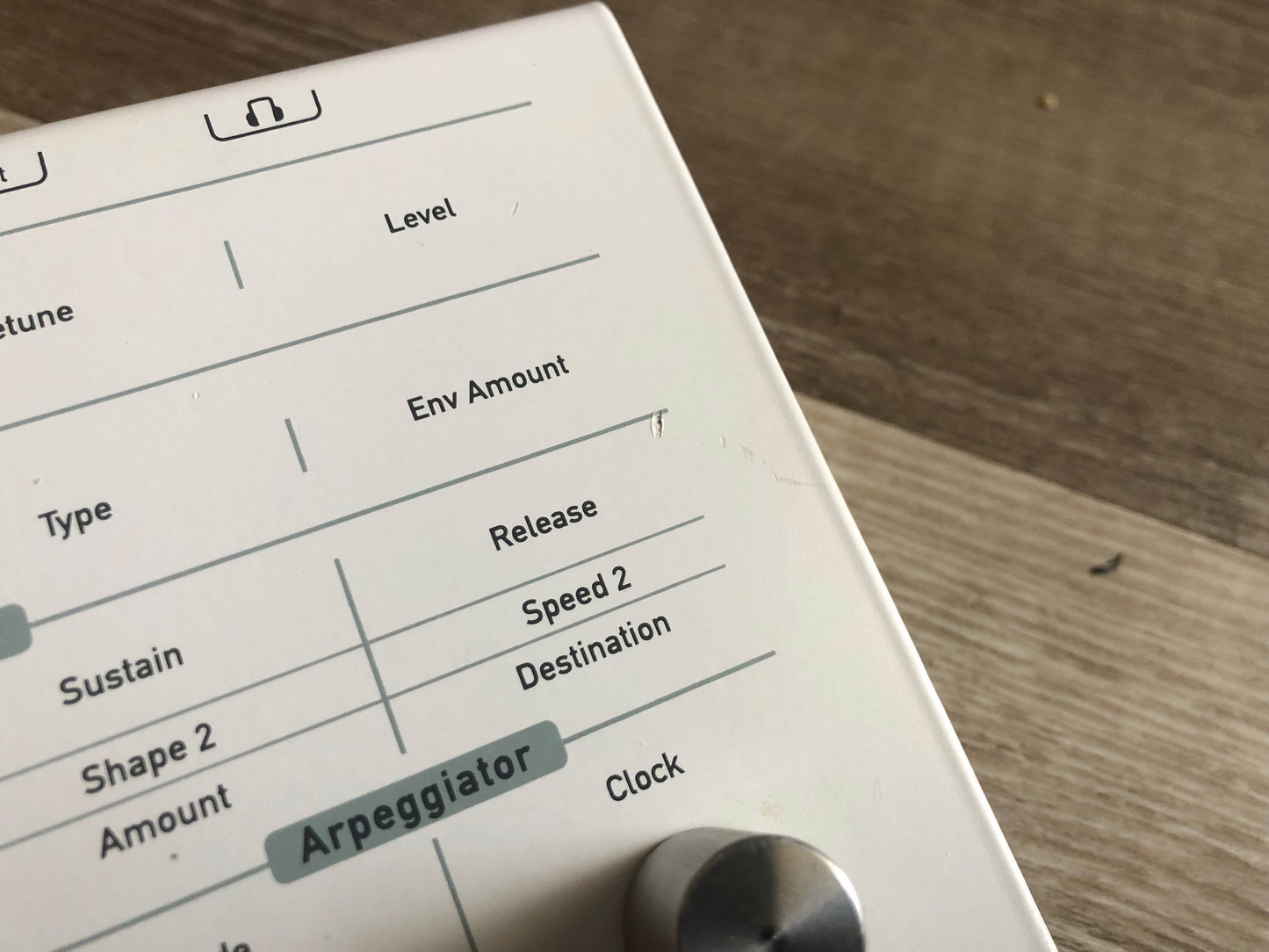 Waldorf Blofeld Desktop Wavetable & Analog Modeling Synthesizer (White)