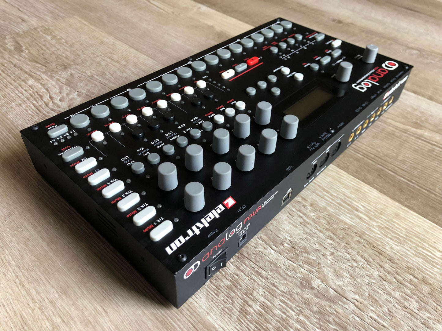 Elektron Analog Four MKI w/ OG PSU + New USB Cable