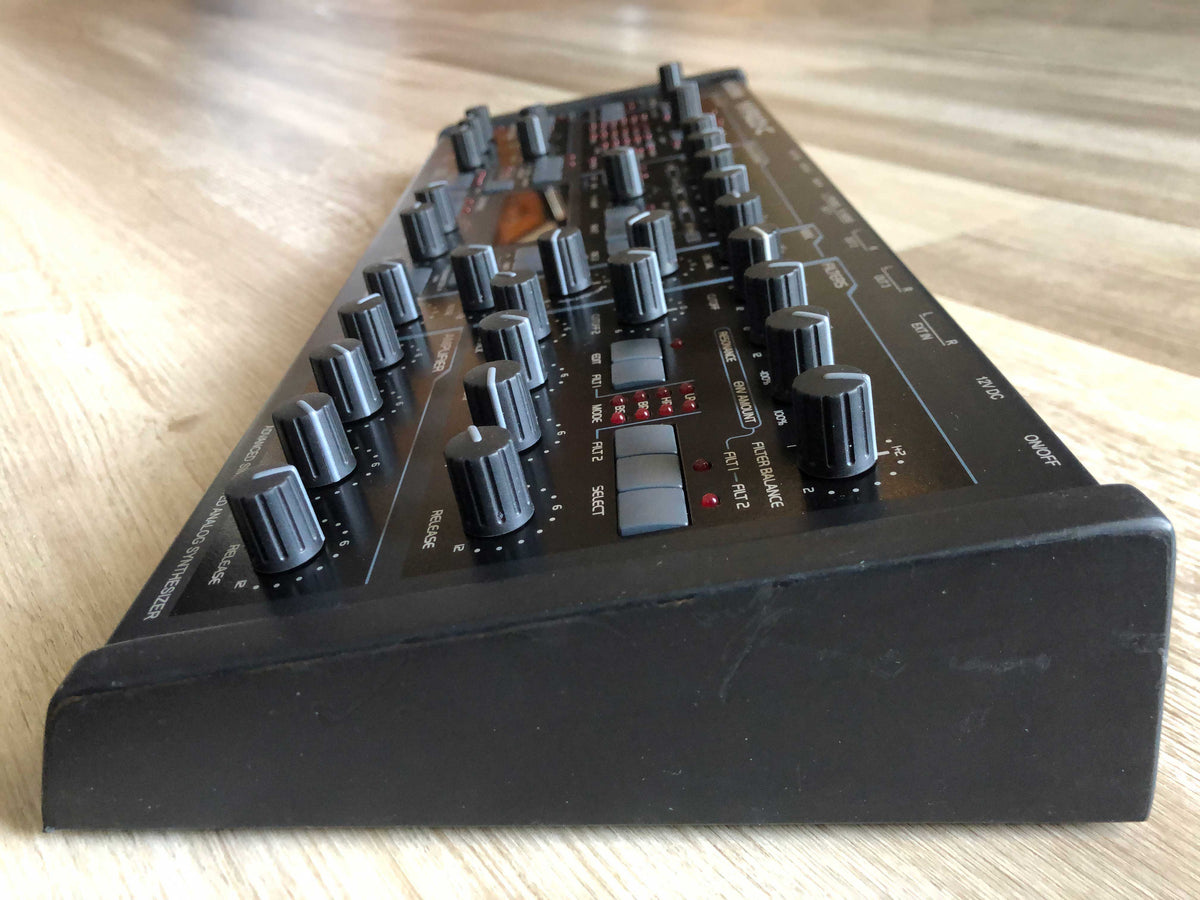 Access Virus C Desktop, Fully Recapped w/ All New Tacts, New Power Switch, Battery + Triad PSU