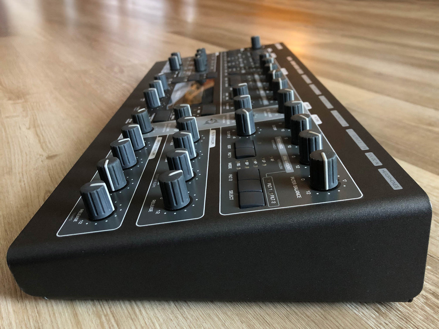 Access Virus TI2 Desktop w/ PSU + New HQ USB Cable