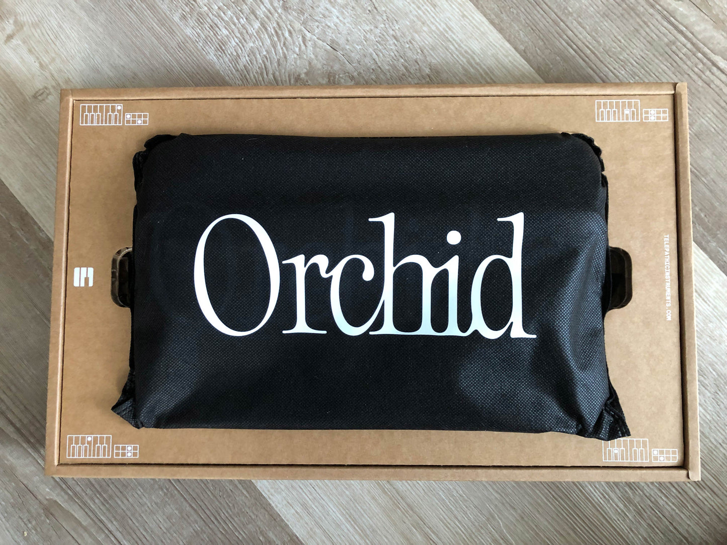 Telepathic Instruments Orchid ORC-1 Mint w/ Original Box, Bag + Documentation