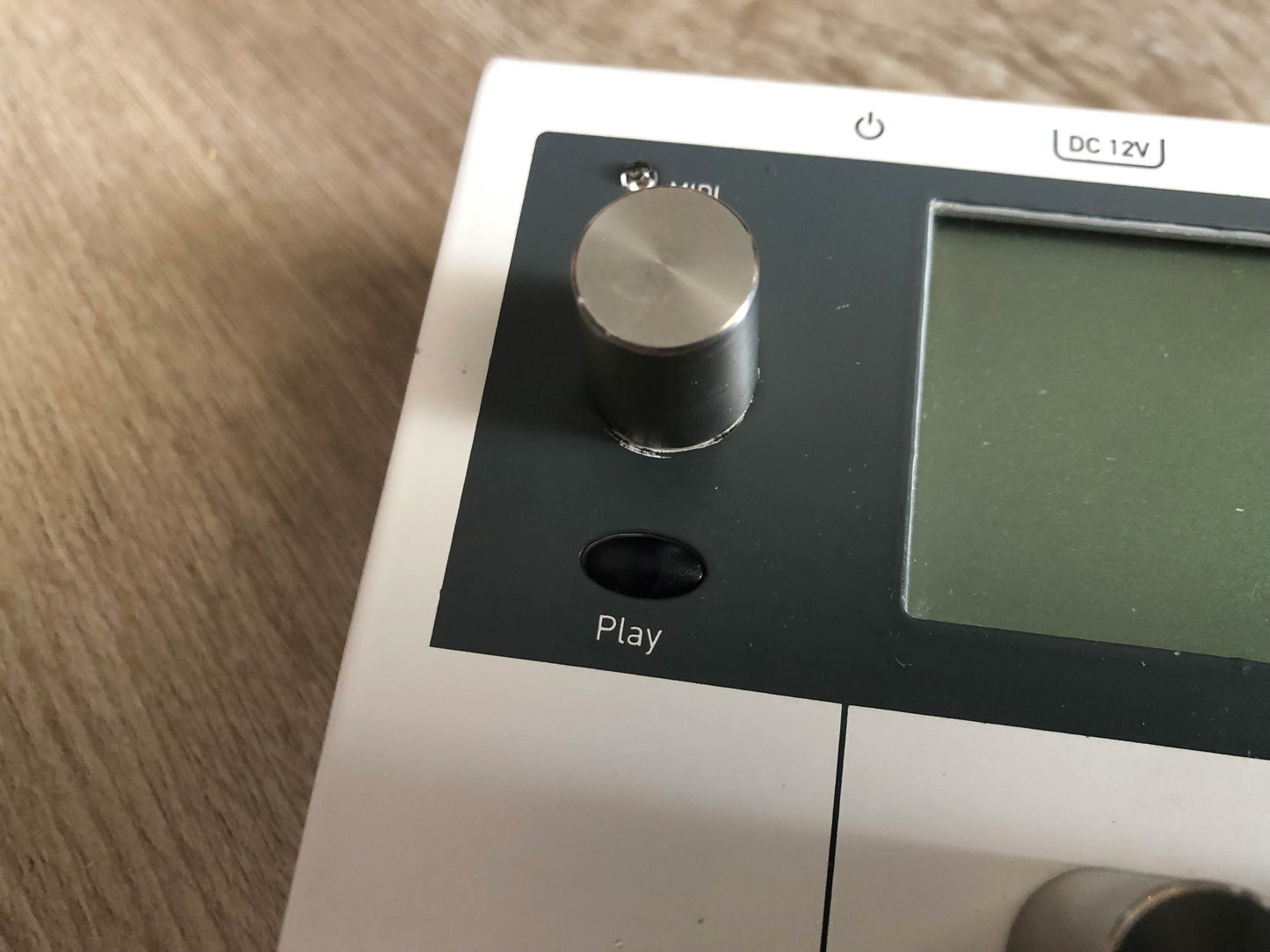 Waldorf Blofeld Desktop Wavetable & Analog Modeling Synthesizer (White)