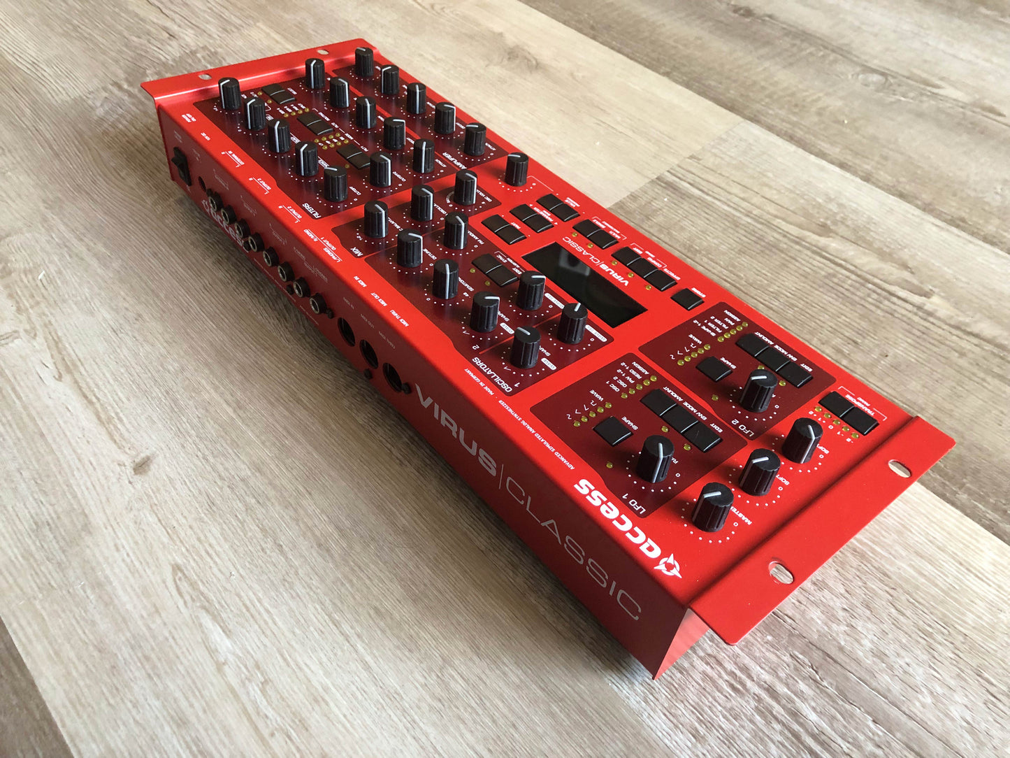 Access Virus Classic Rack (B), New Display, Power Filter Cap, Battery + PSU, OS 4.9