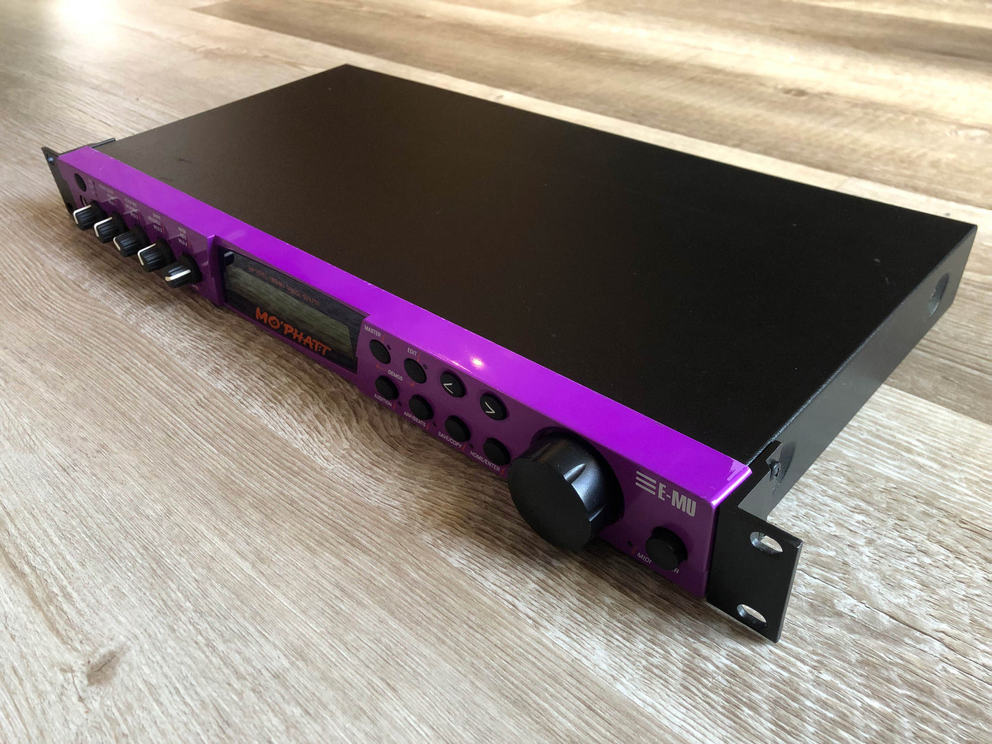 E-MU Systems Mo' Phatt 64-Voice Synthesizer w/ New Encoder + New, Modern PSU