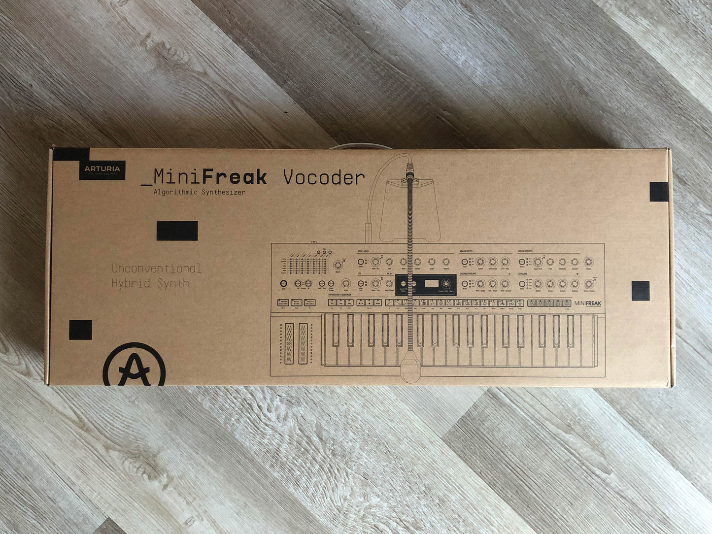 Arturia MiniFreak Vocoder Edition Hybrid Synthesizer w/ OG Box + Mic