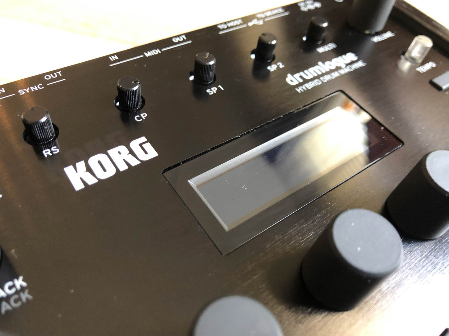 Korg Drumlogue Hybrid Drum Machine w/ OG PSU