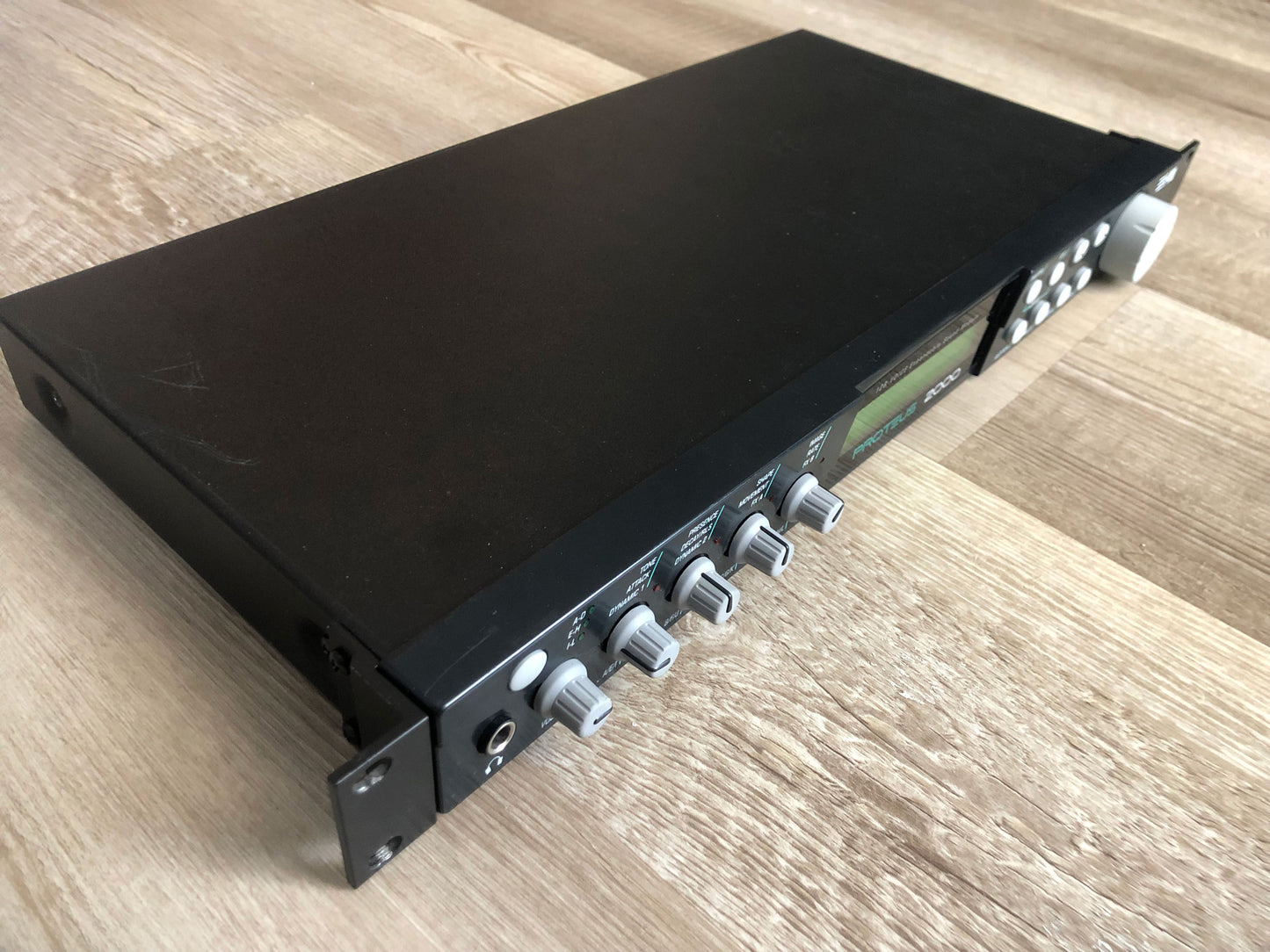 E-MU Systems Proteus 2000 w/ 3 ROMS, Rack Ears, + New Encoder