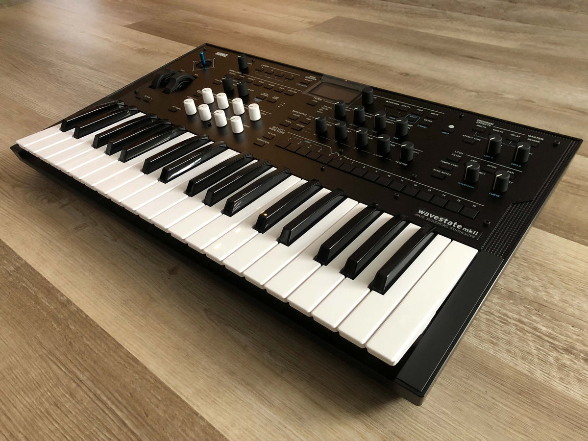 Korg Wavestate MKII Keyboard Synthesizer, Minty w/ Plastic still on LCD + OG PSU
