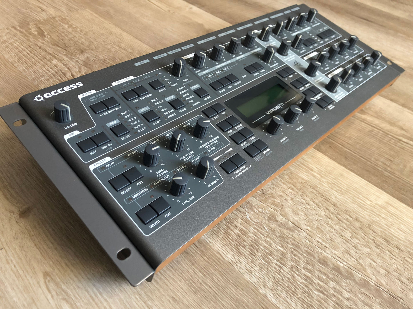 Access Virus TI2 Rack, New Battery, Rack Mount Kit + PSU, OS 5.1.7