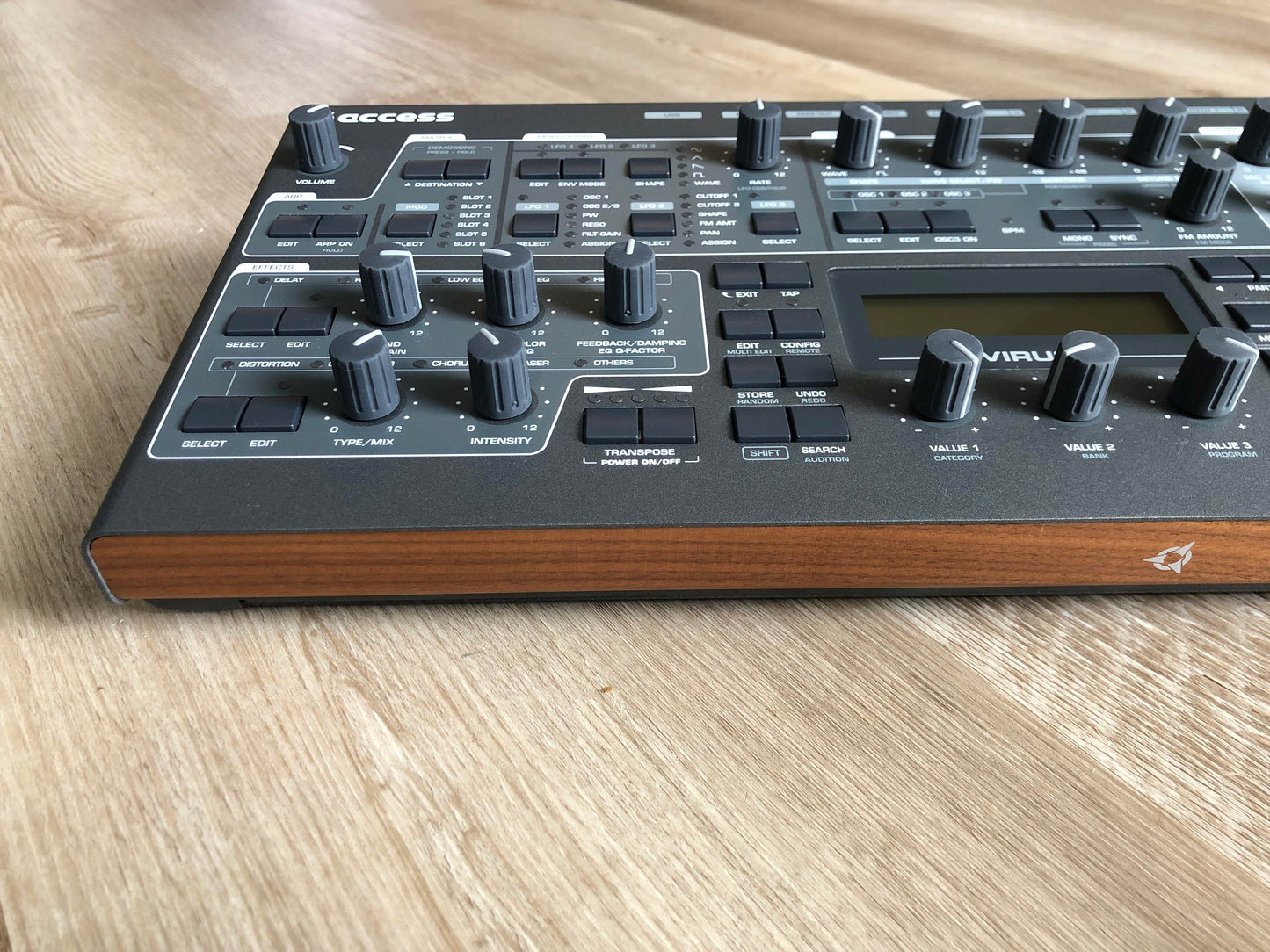 Access Virus TI2 Desktop Minty Late Production Run w/ Original PSU + New HQ USB Cable