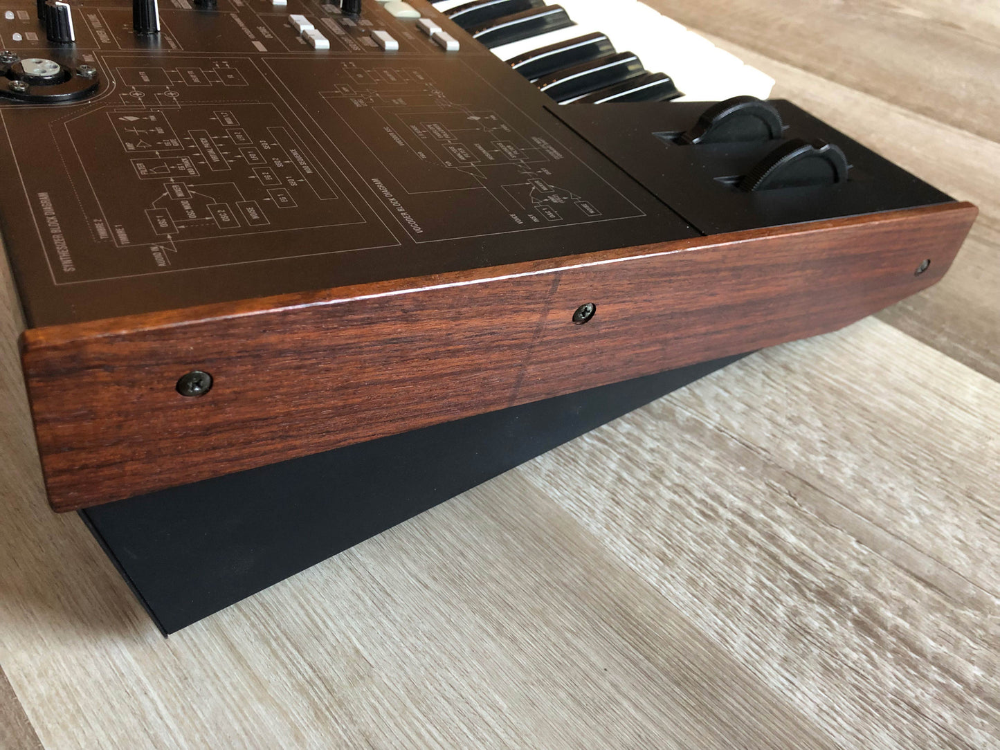 Korg MS2000B w/ Gooseneck Mic + PSU