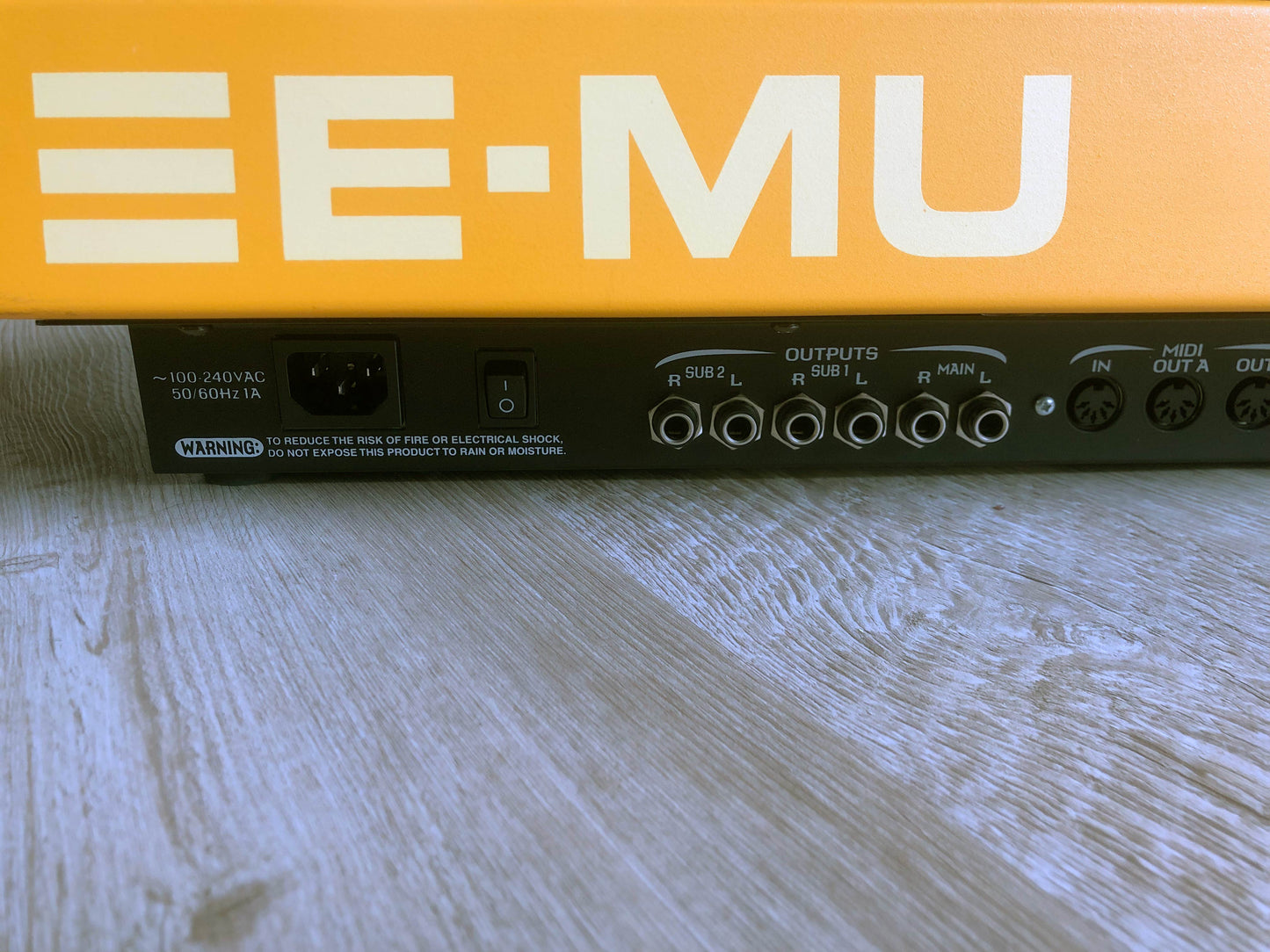 E-MU Systems XL-7 Command Station in Excellent Condition