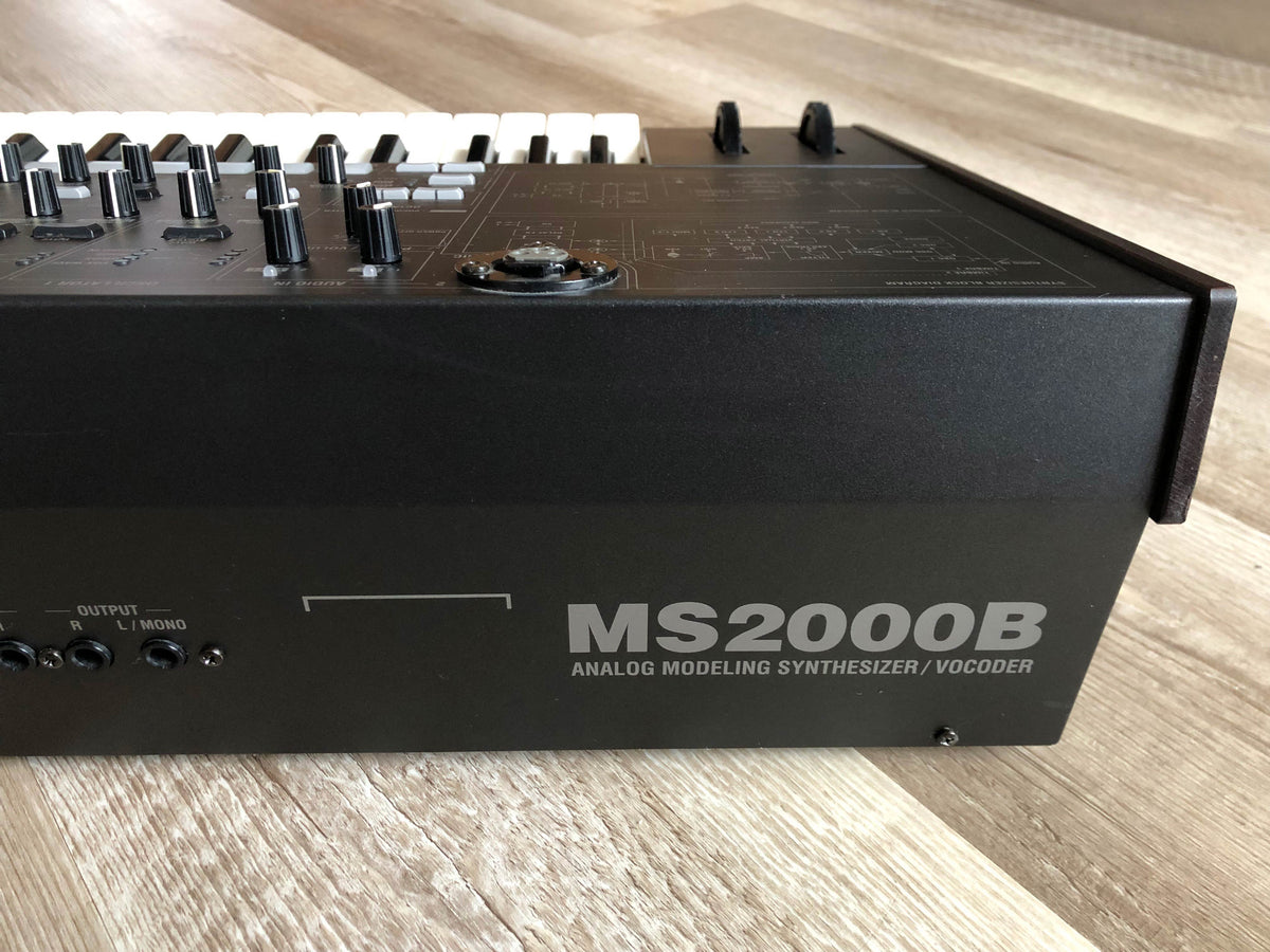 Korg MS2000B Gorgeous w/ Original Mic + PSU