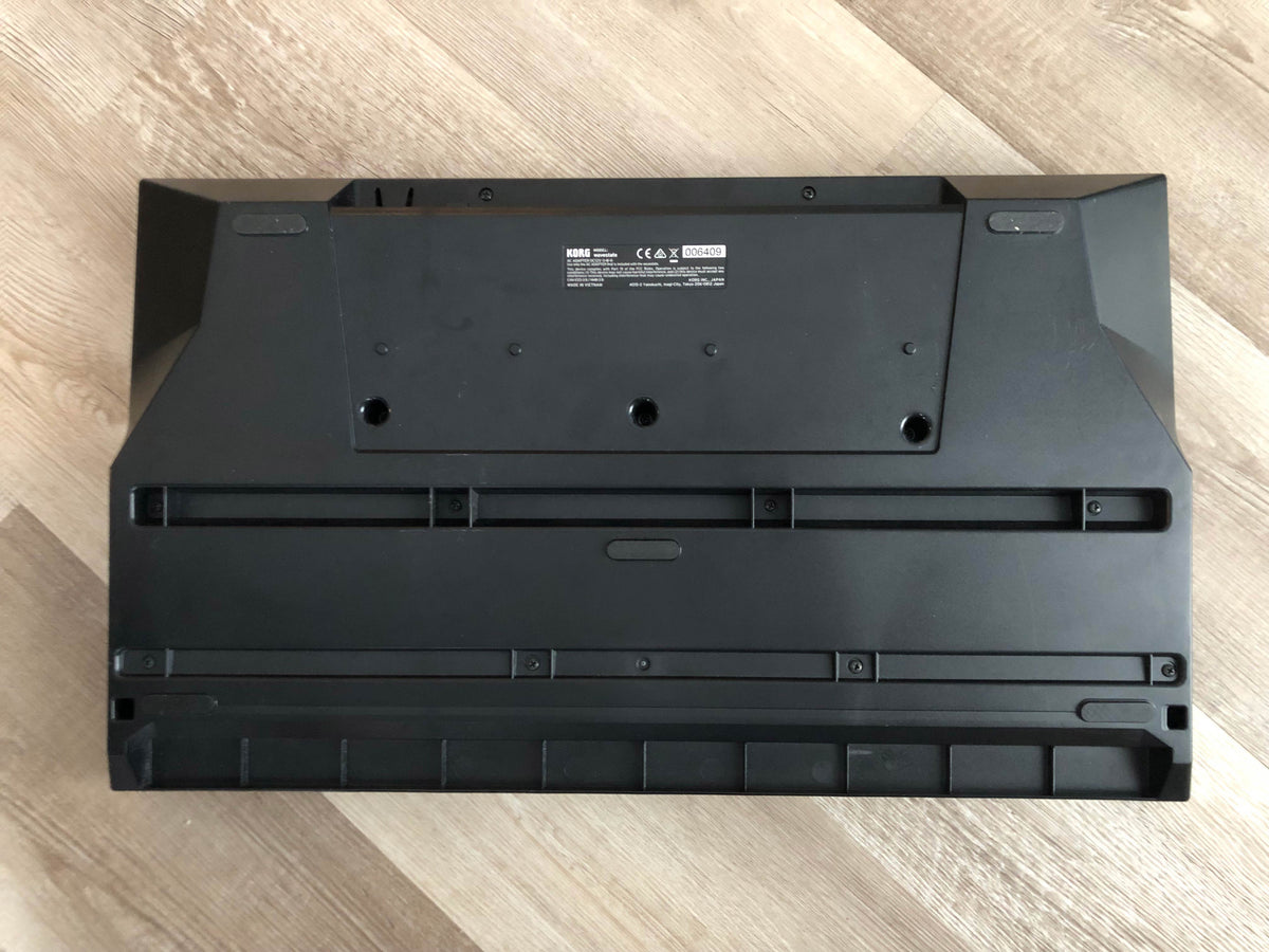 Korg Wavestate MKI Wave Sequencing Synthesizer w/ Original Power Supply