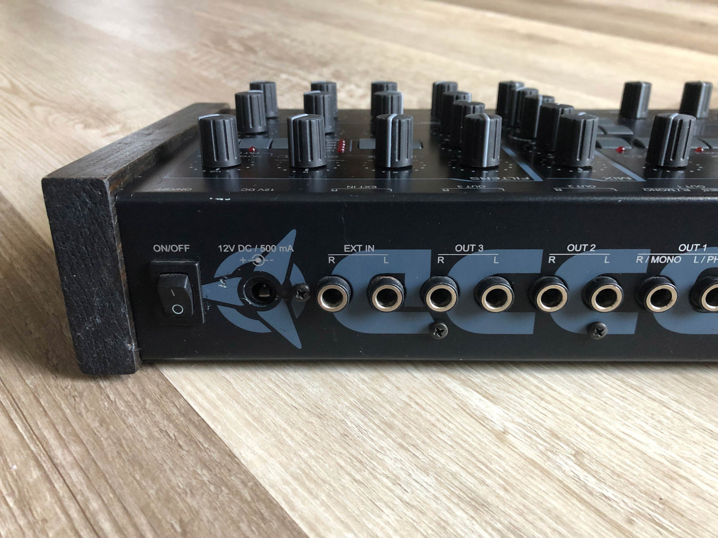 Access Virus C Desktop, New Power Filter Cap + Battery, Low-Hours All-ALPS Panel Board, Custom Wood Sides + LUX PMVA LED