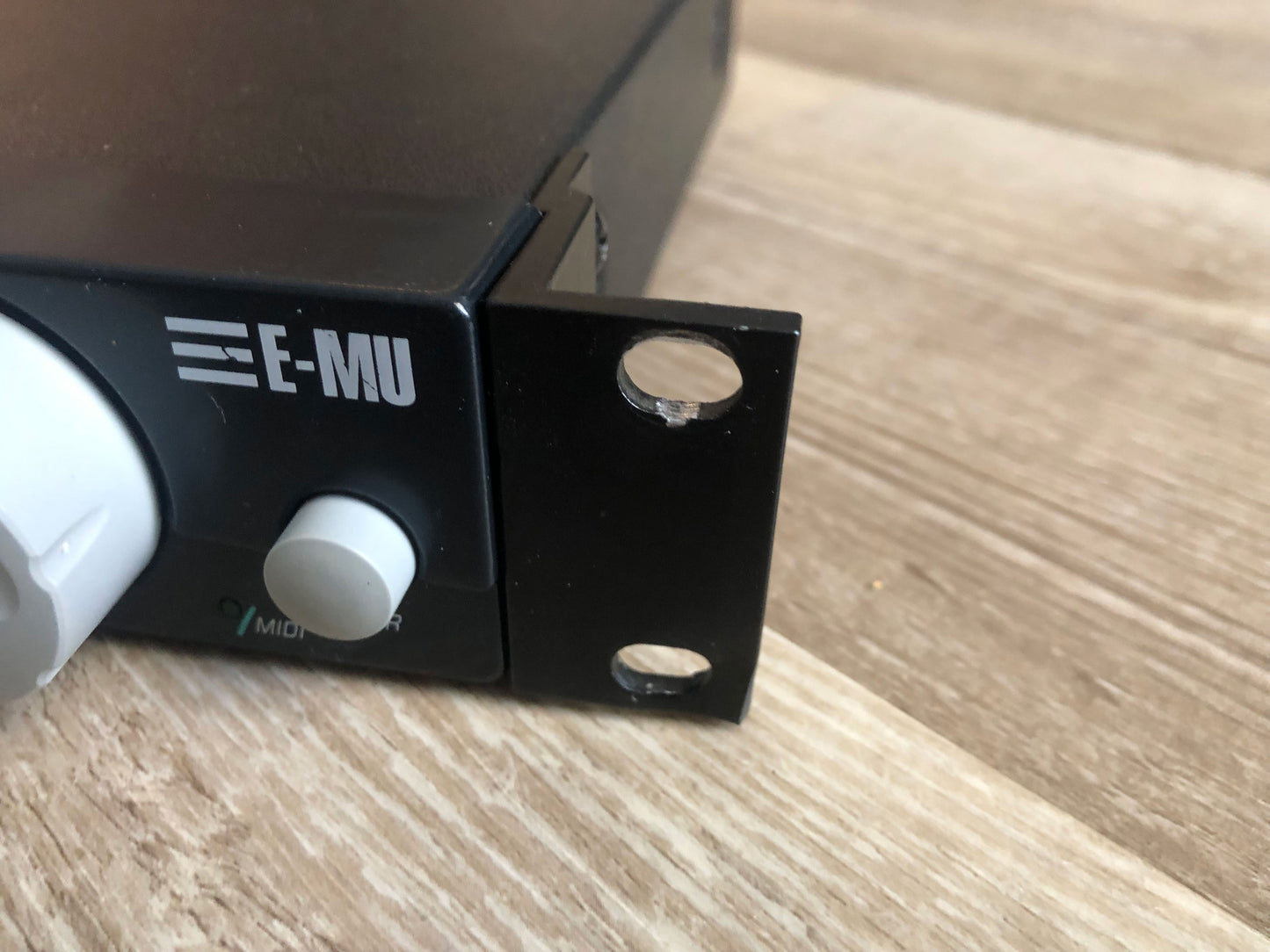 E-MU Systems Proteus 2000 w/ 3 ROMS, Rack Ears, + New Encoder