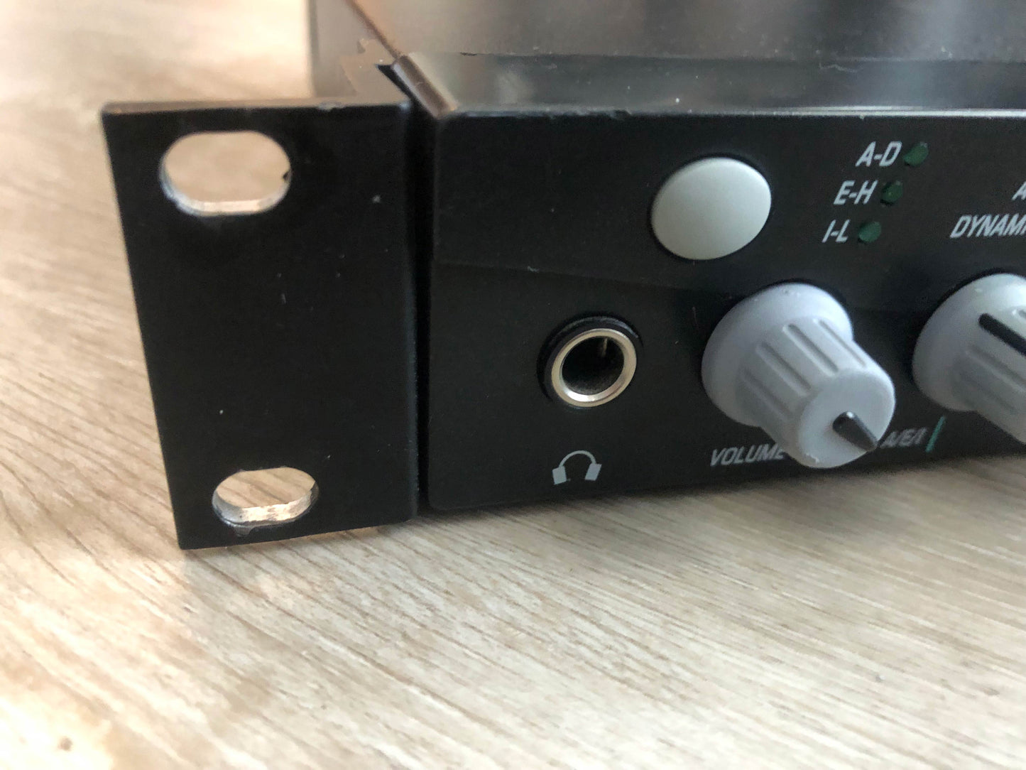 E-MU Systems Proteus 2000 Synthesizer Sound Module w/ New PSU & Encoder + Rack Ears
