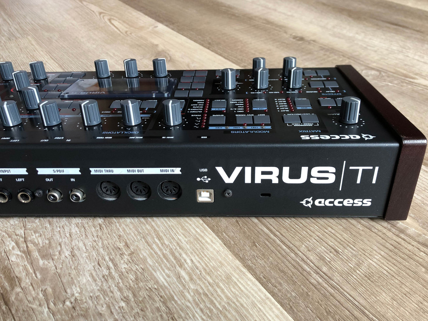 Access Virus TI Desktop w/ All New Tacts, New PSU + HQ USB Cable
