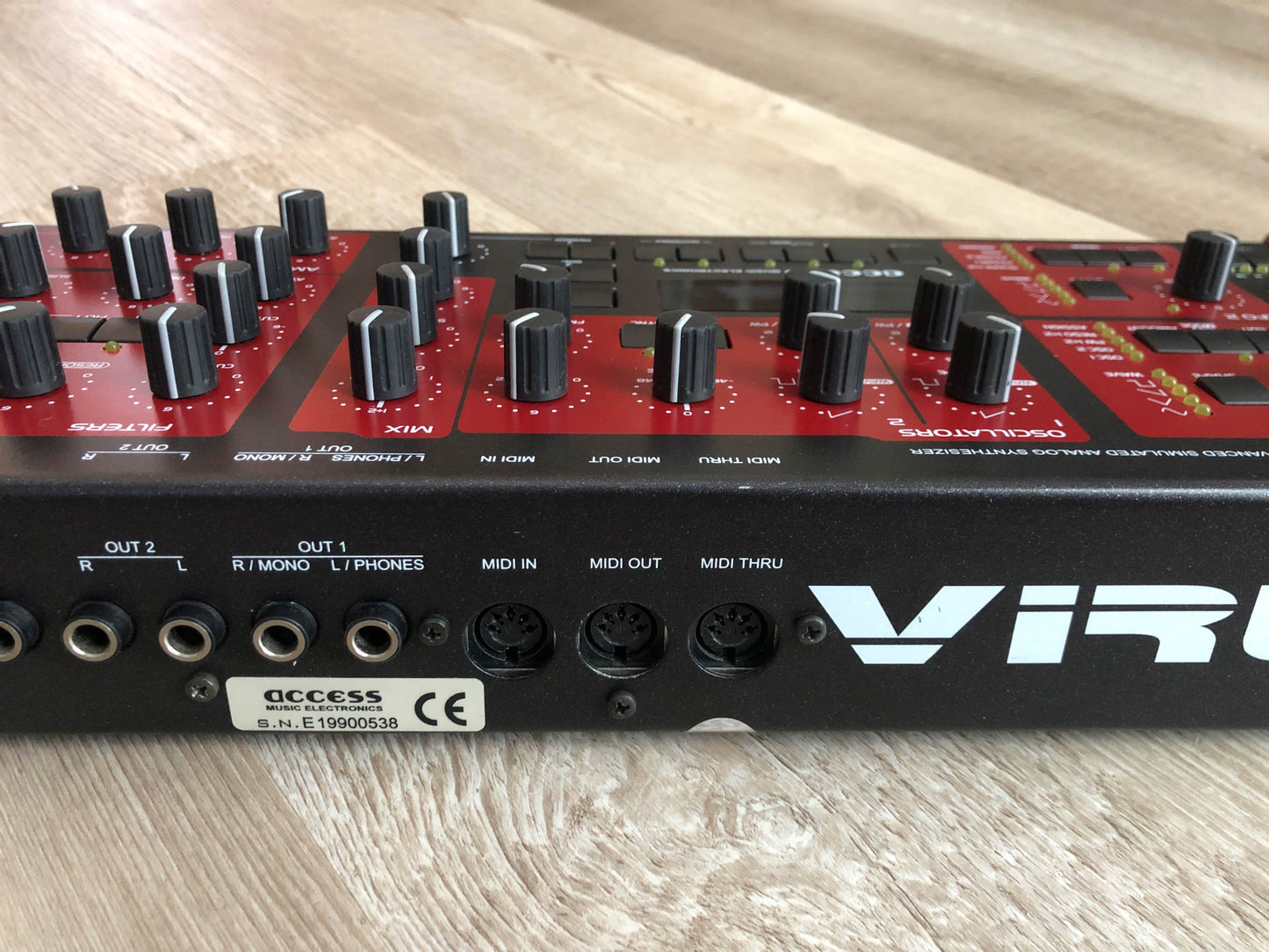 Access Virus B Desktop, Fully Recapped, All New Tacts, New Display, Power Switch, Battery + PSU