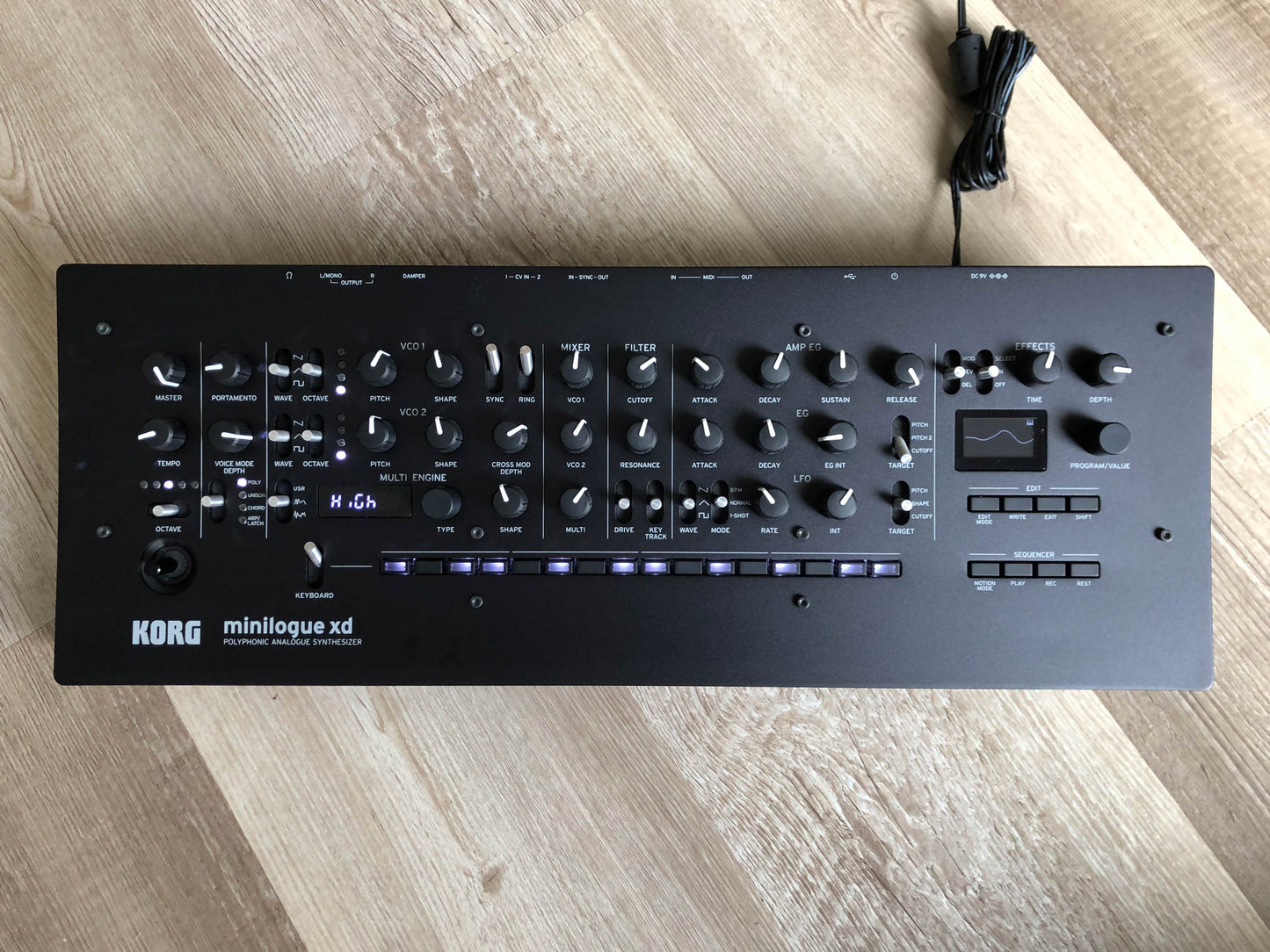 Korg Minilogue XD Module w/ OG Box + Power Supply