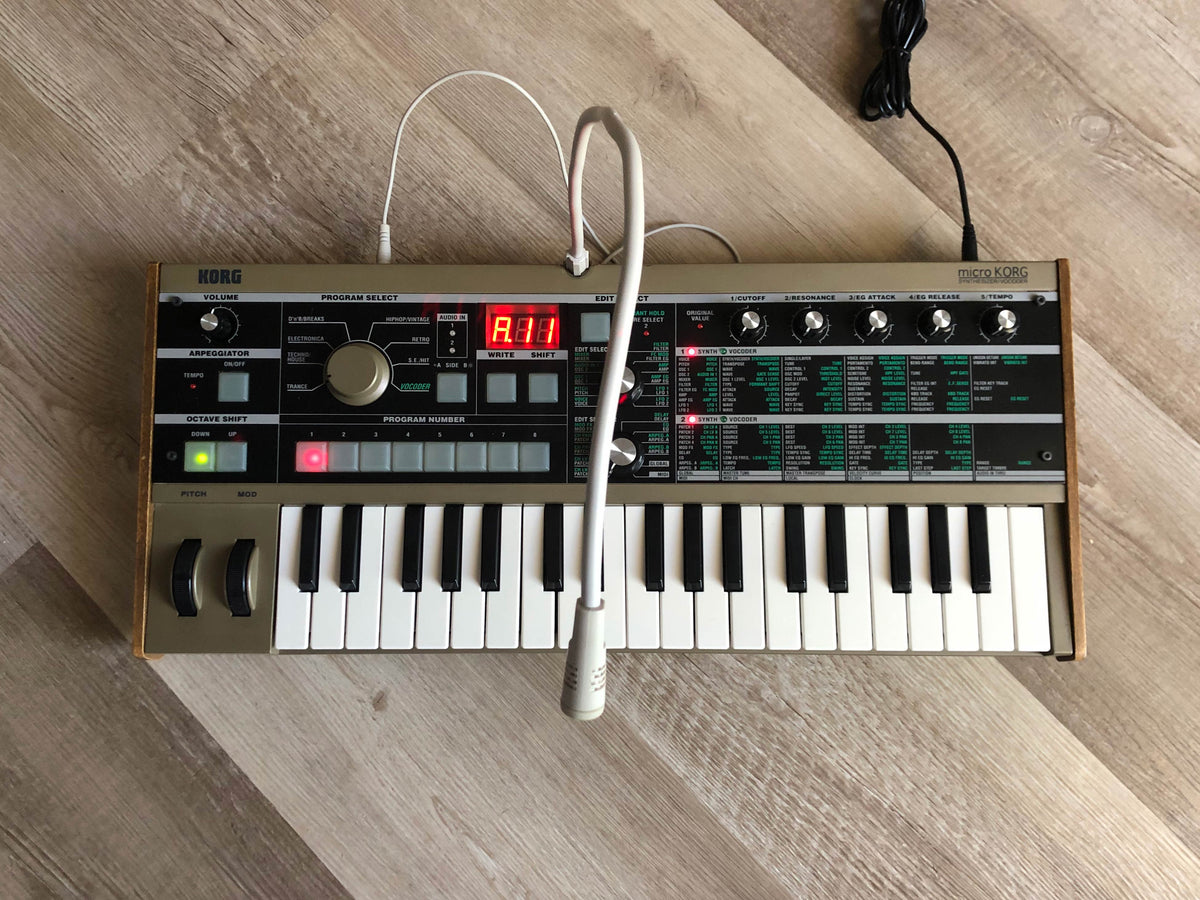 MicroKorg w/ OEM Mic + Quality Aftermarket PSU