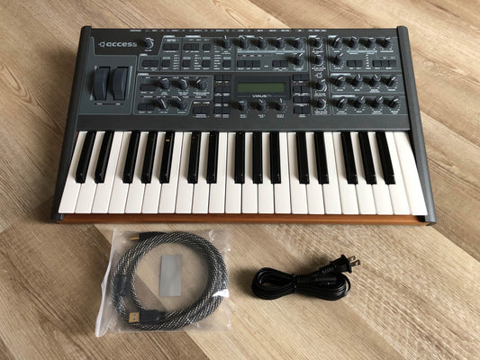 Access Virus TI2 Dark Star Super Clean w/ All New Keys, OEM Power Cable + HQ USB Cable