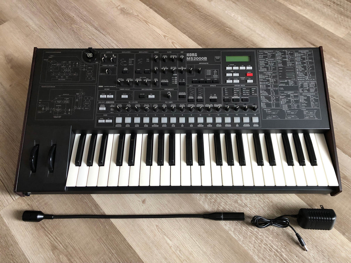 Korg MS2000B Gorgeous w/ Original Mic + PSU