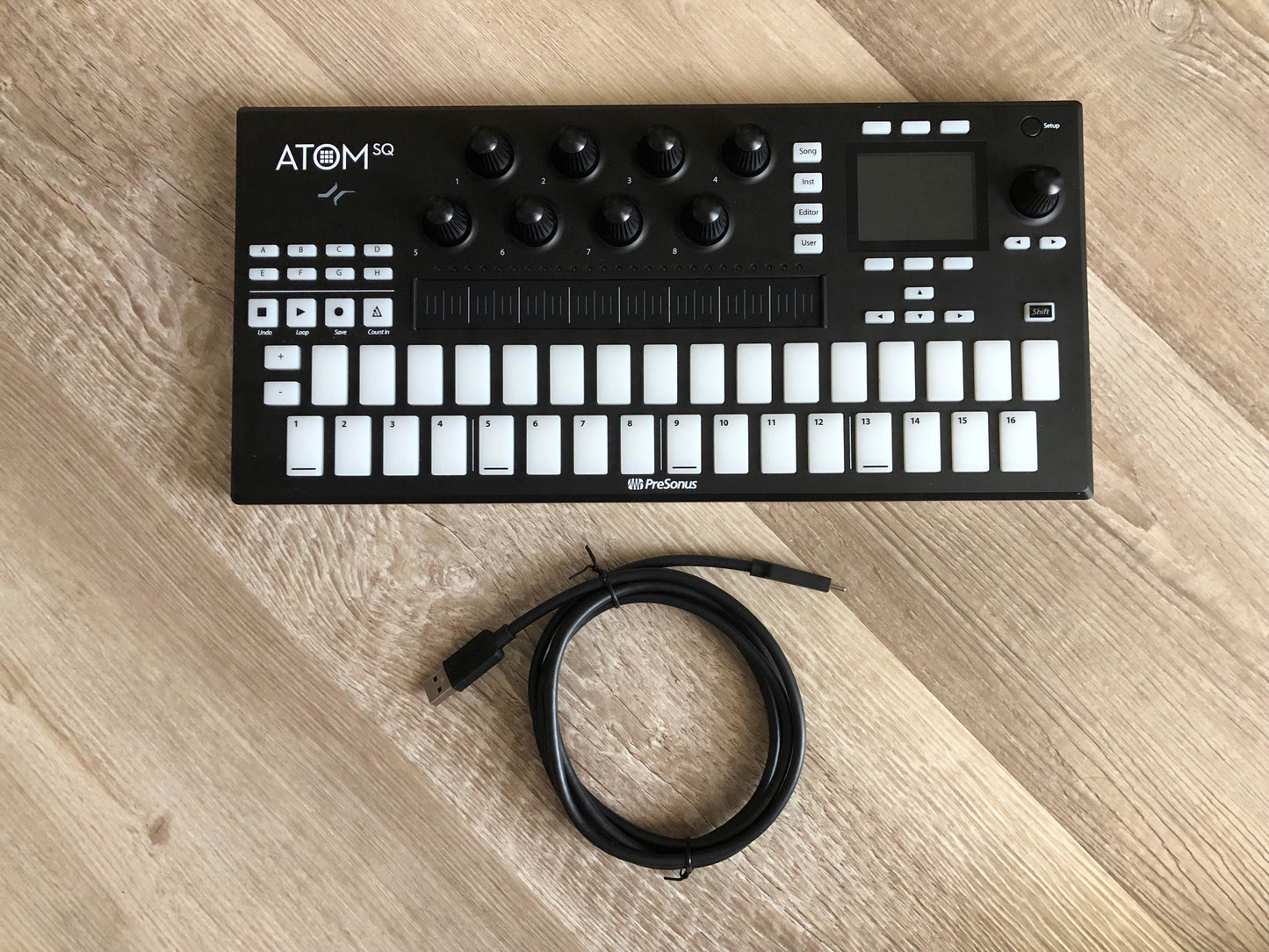 PreSonus ATOM SQ Hybrid MIDI Keyboard / Pad Controller w/ OG USB Cable