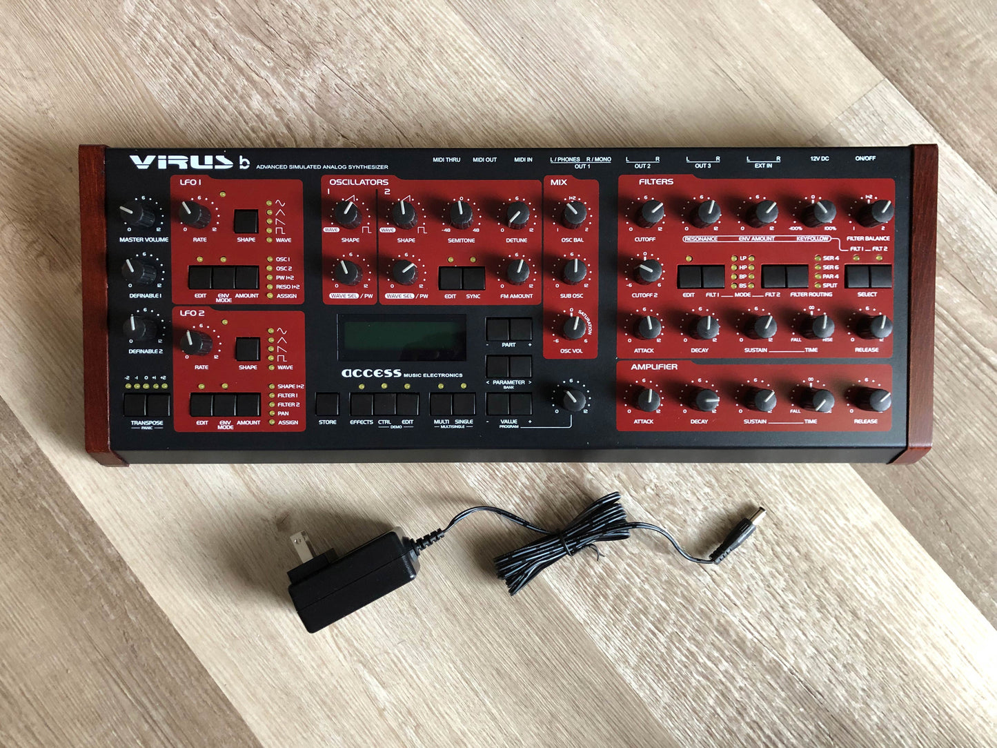 Access Virus B Desktop, Fully Recapped, All New Tacts, New Display, Power Switch, Battery + PSU