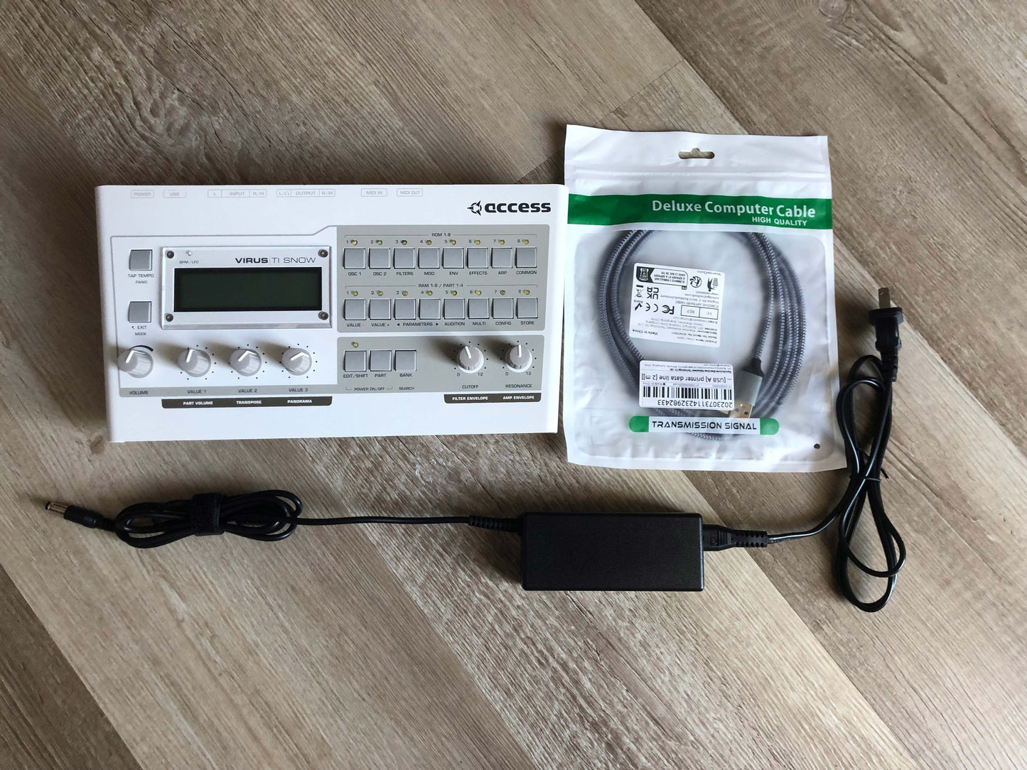 Access Virus TI Snow, All New Tacts & New Battery, PSU + USB Cable