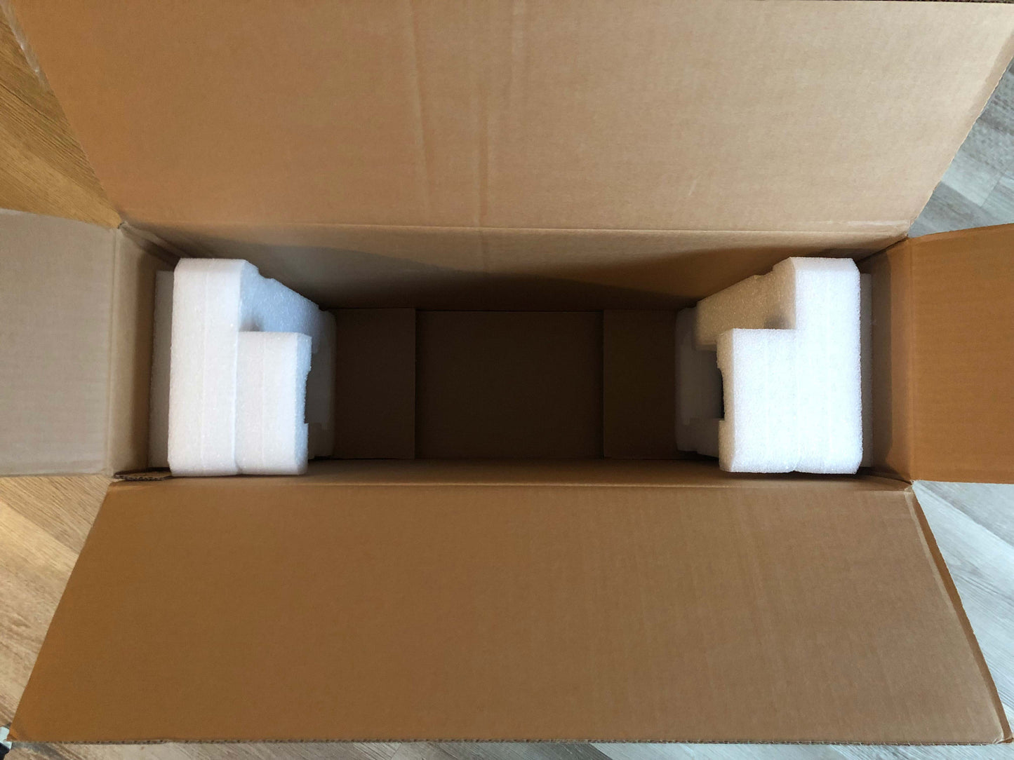 Access Virus TI2 Polar Nice and Clean (B-Stock) w/ Original Box, Power Cable + USB