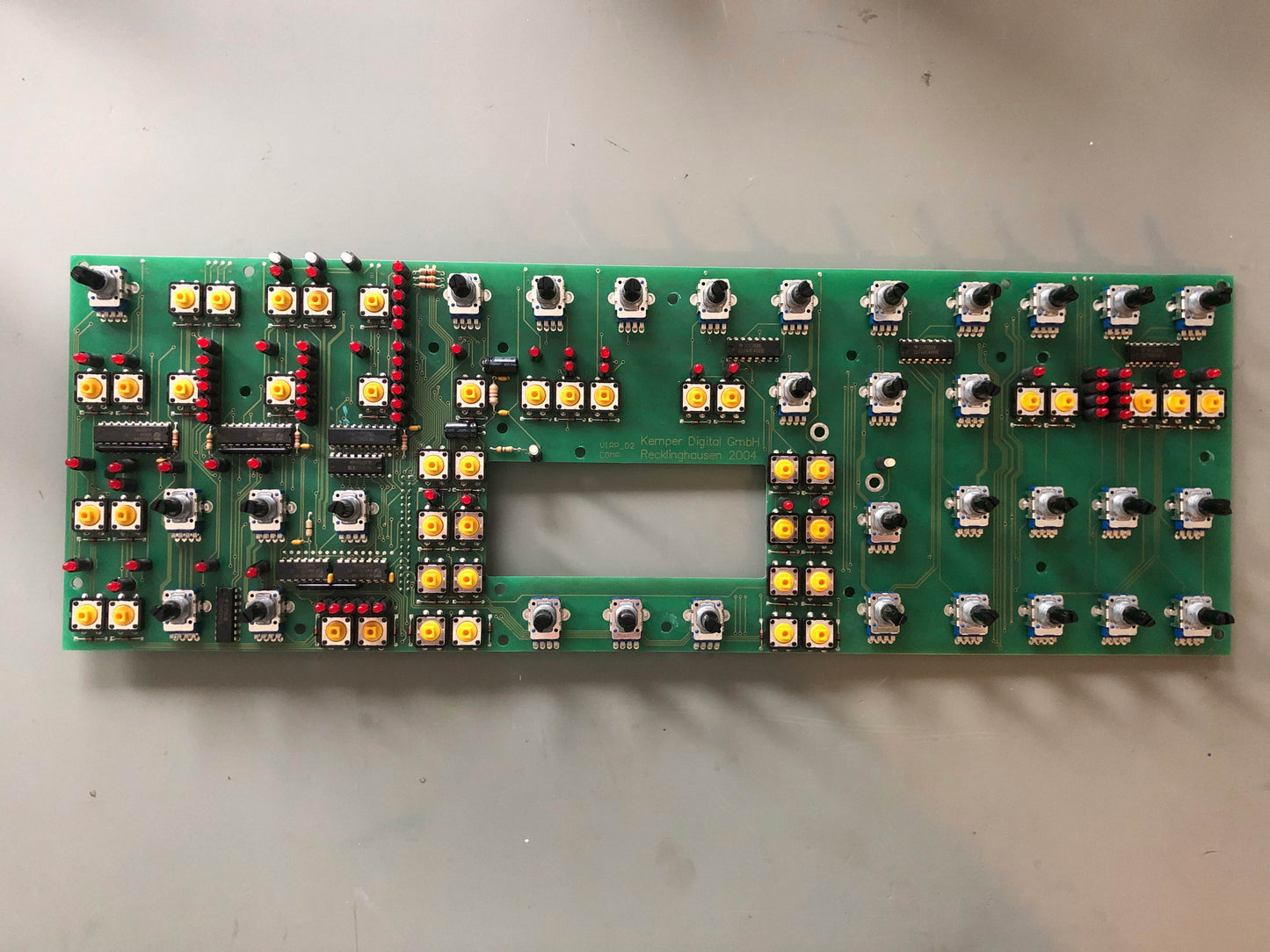 Access Virus TI Desktop, All New Tacts, Battery + PSU, OS 5.1.7