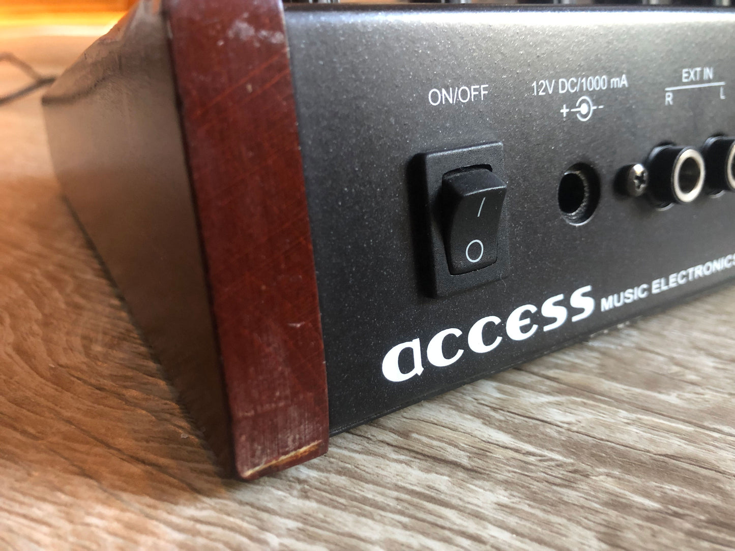 Access Virus B Desktop, All New Tacts, Power Filter Cap, Battery + PSU, OS 4.9