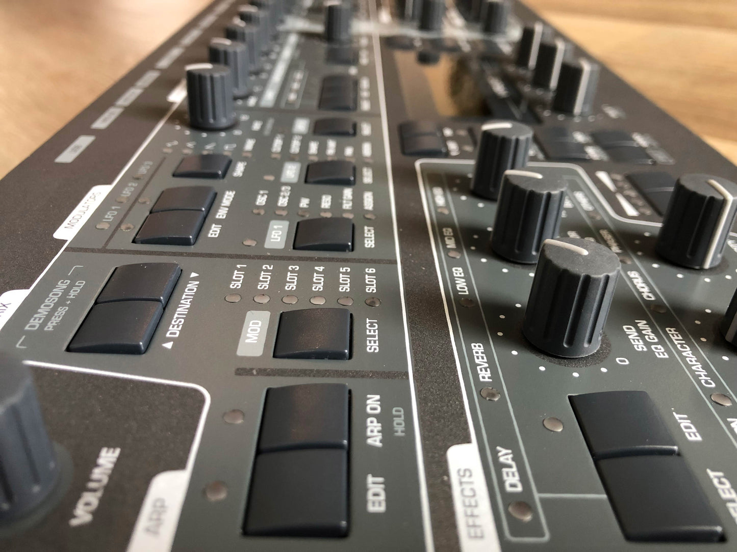 Access Virus TI2 Desktop Later Production Run w/ New PSU + USB Cable